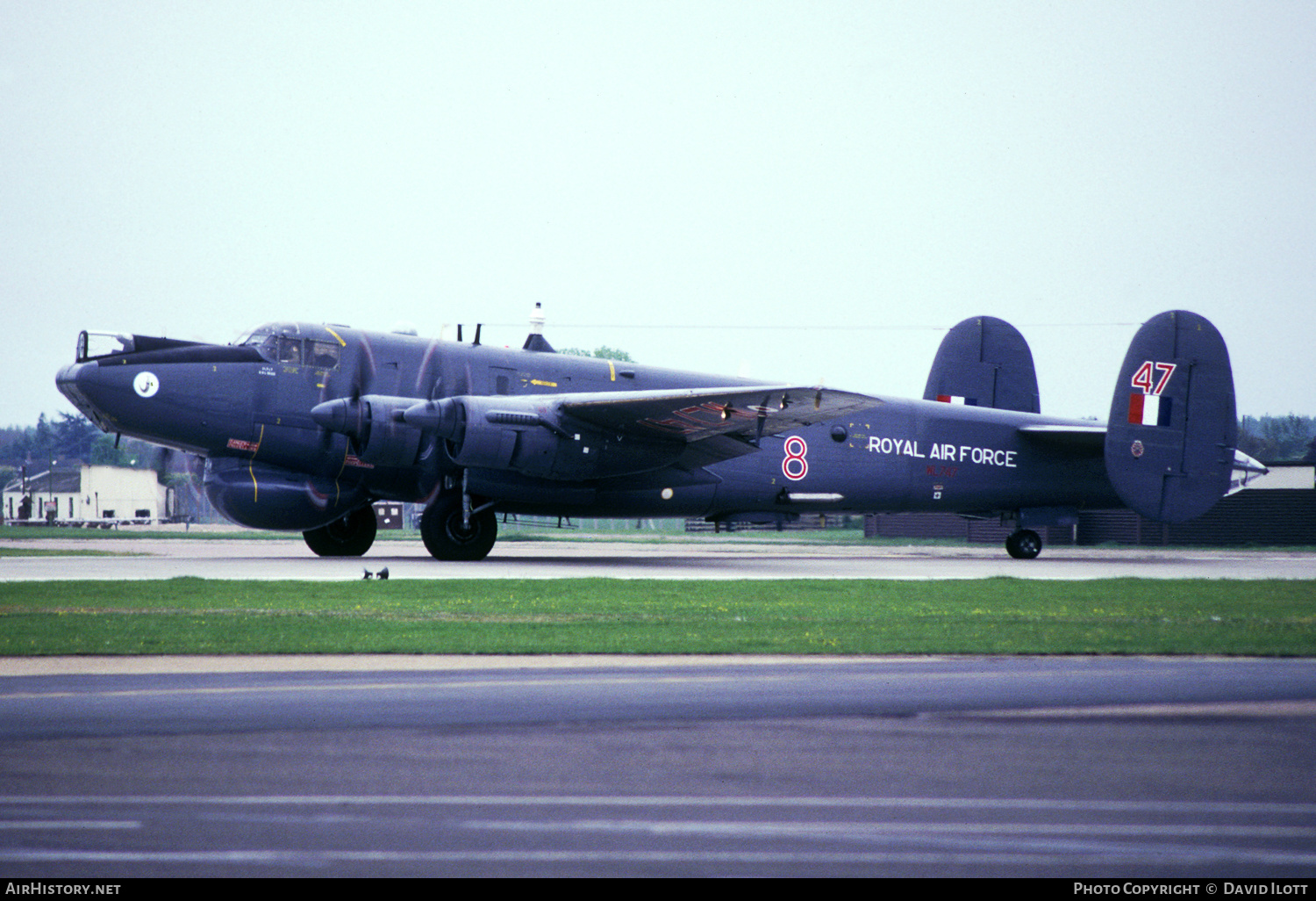 Aircraft Photo of WL747 | Avro 696 Shackleton AEW2 | UK - Air Force | AirHistory.net #392704