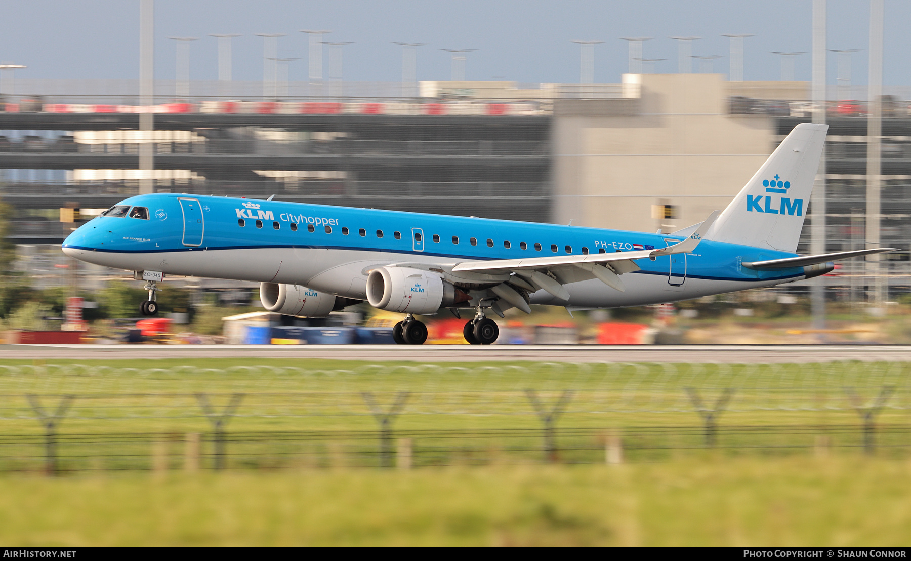 Aircraft Photo of PH-EZO | Embraer 190STD (ERJ-190-100STD) | KLM Cityhopper | AirHistory.net #392825