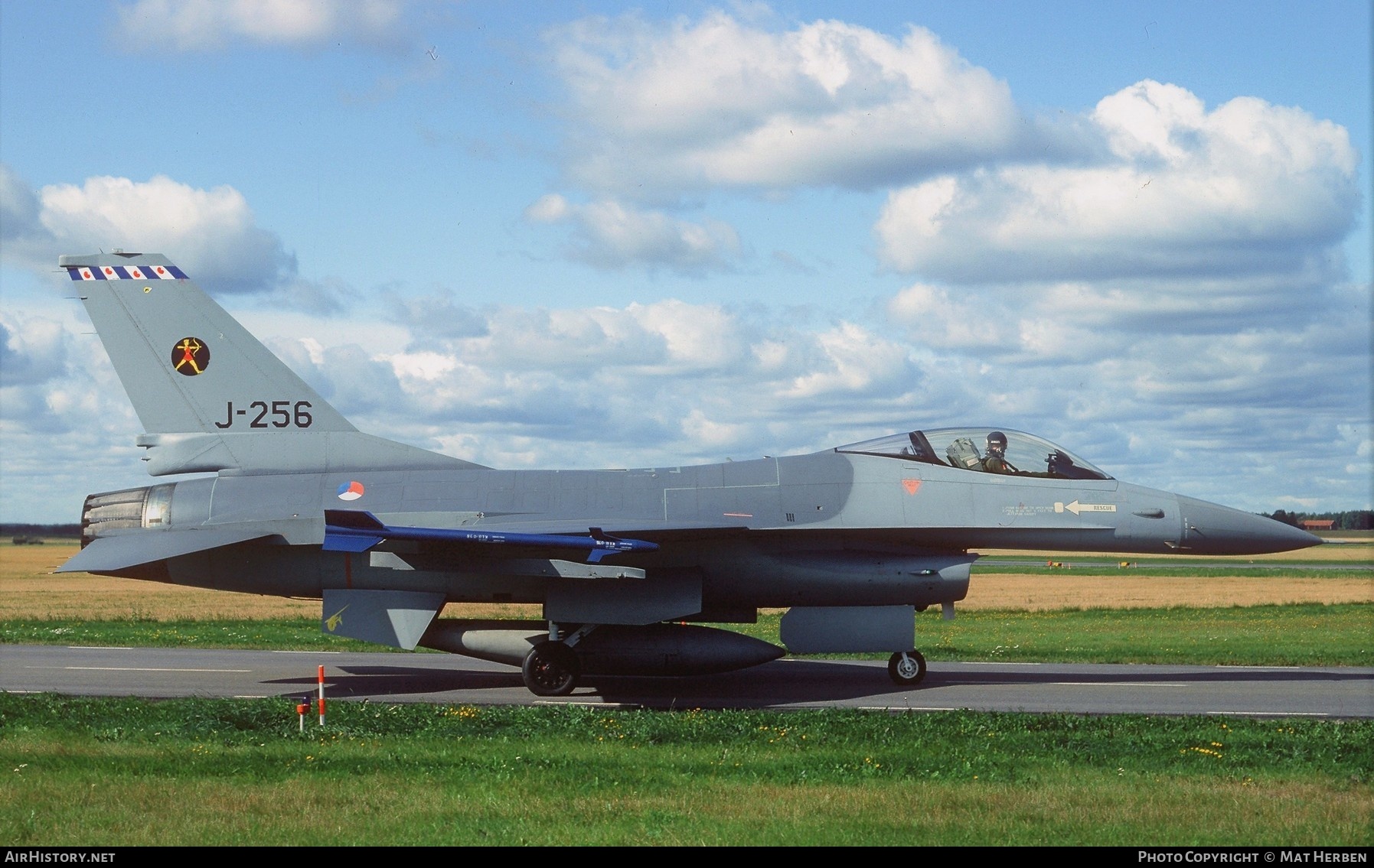 Aircraft Photo of J-256 | General Dynamics F-16A Fighting Falcon | Netherlands - Air Force | AirHistory.net #392870