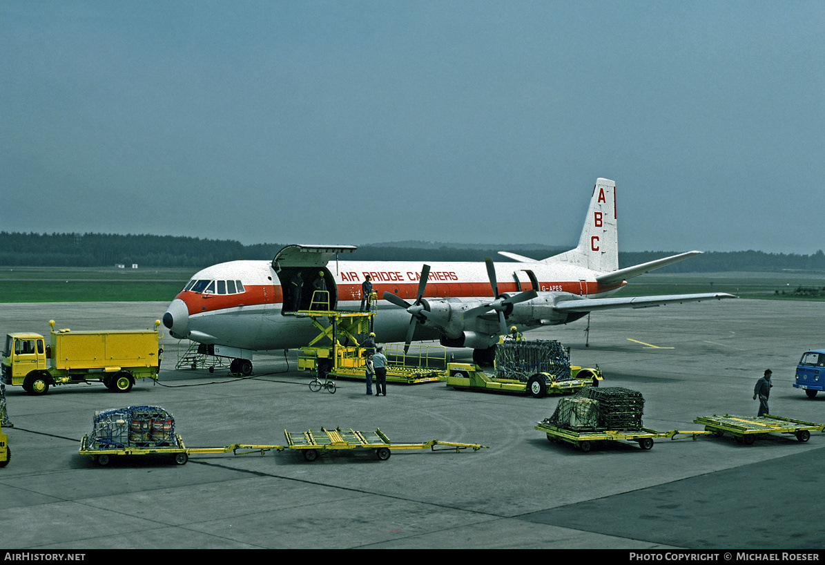 Aircraft Photo of G-APES | Vickers 953C Merchantman | Air Bridge Carriers - ABC | AirHistory.net #393031