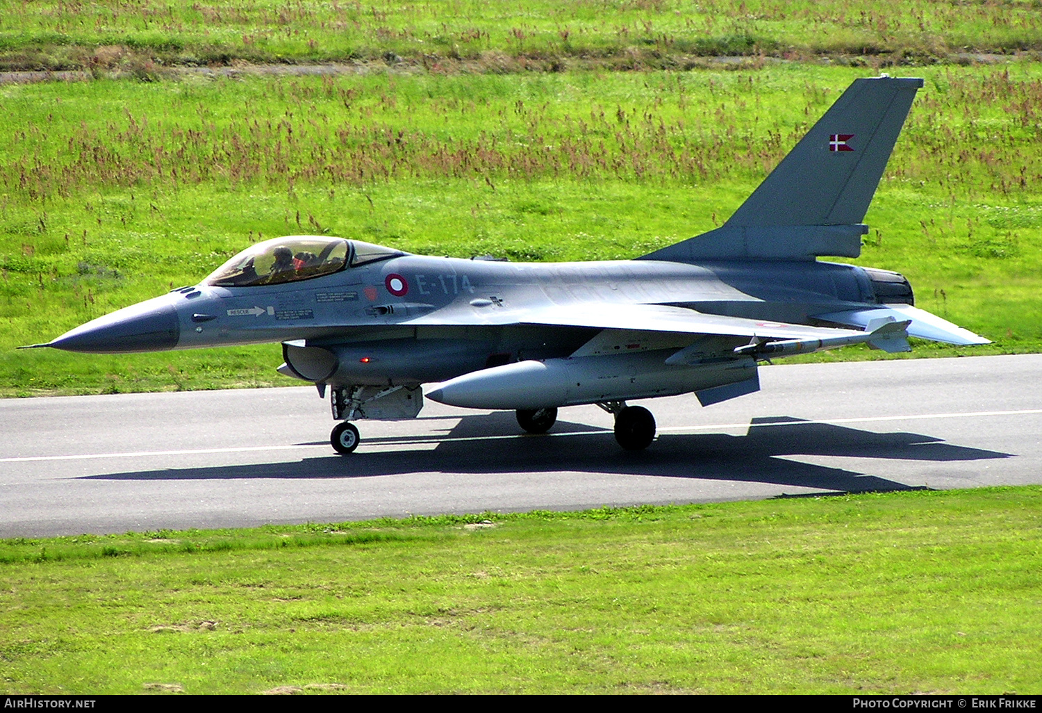 Aircraft Photo of E-174 | General Dynamics F-16AM Fighting Falcon | Denmark - Air Force | AirHistory.net #393113