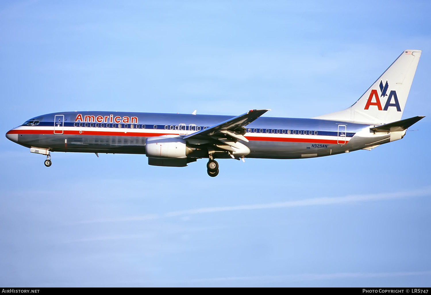 Aircraft Photo of N925AN | Boeing 737-823 | American Airlines | AirHistory.net #393171