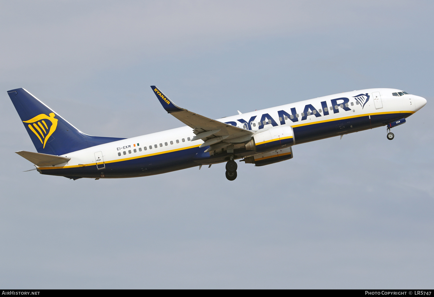 Aircraft Photo of EI-EKM | Boeing 737-8AS | Ryanair | AirHistory.net #393175