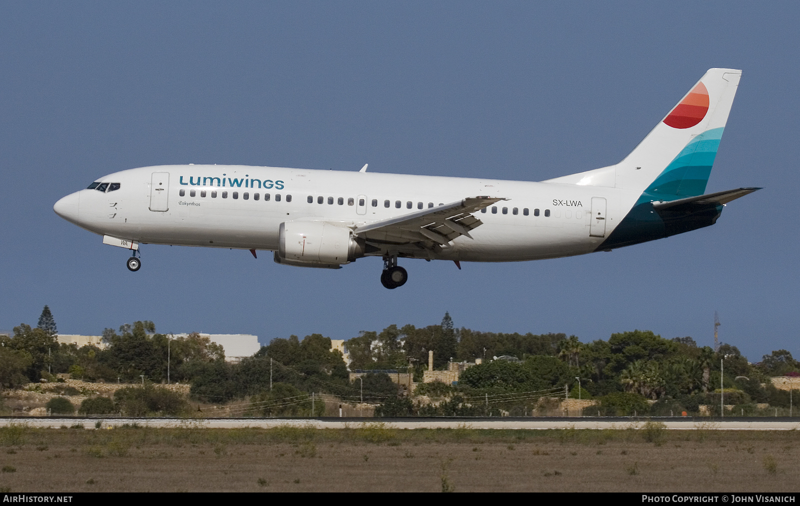 Aircraft Photo of SX-LWA | Boeing 737-330 | Lumiwings | AirHistory.net #393209