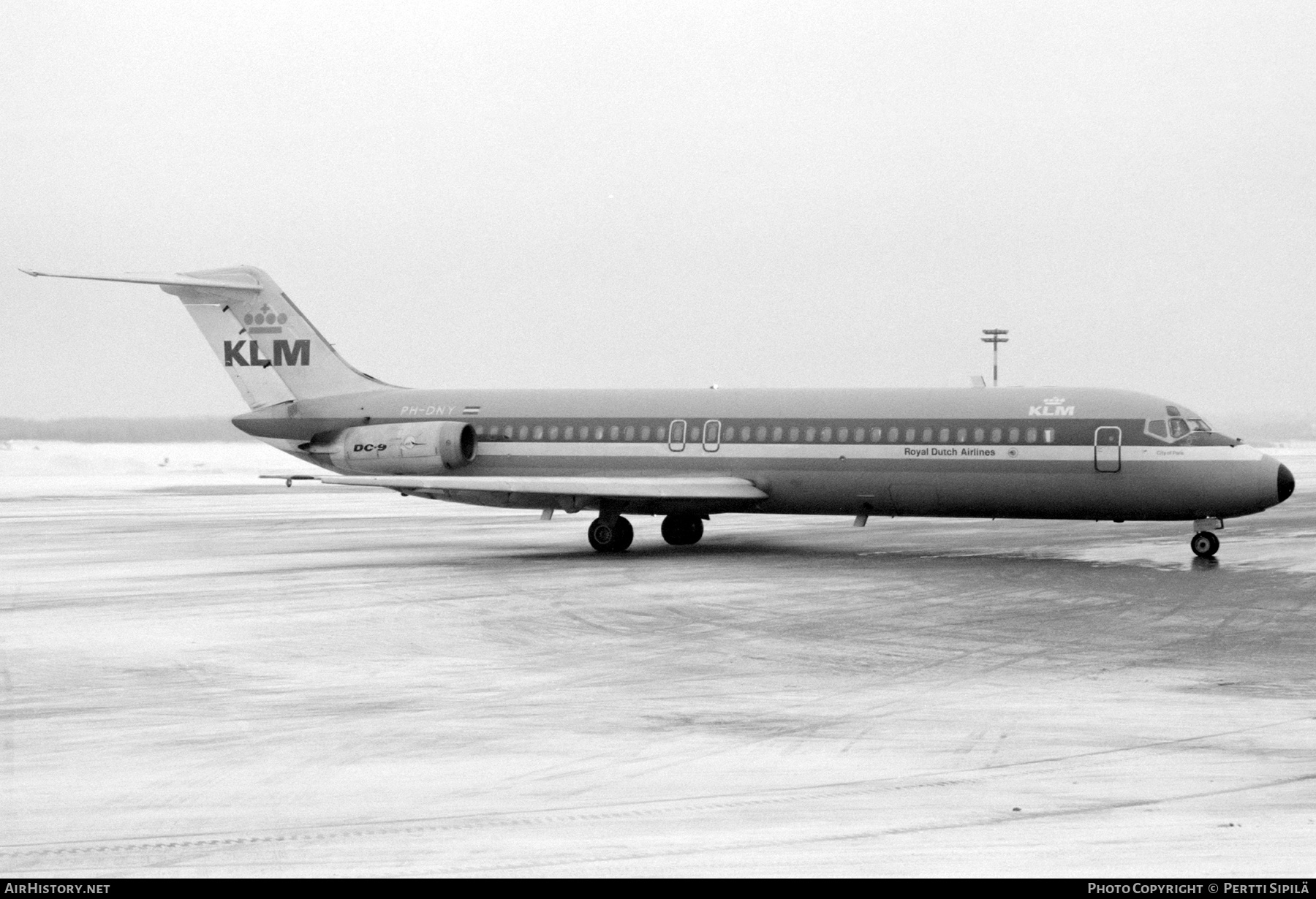 Aircraft Photo of PH-DNY | McDonnell Douglas DC-9-33RC | KLM - Royal Dutch Airlines | AirHistory.net #393224