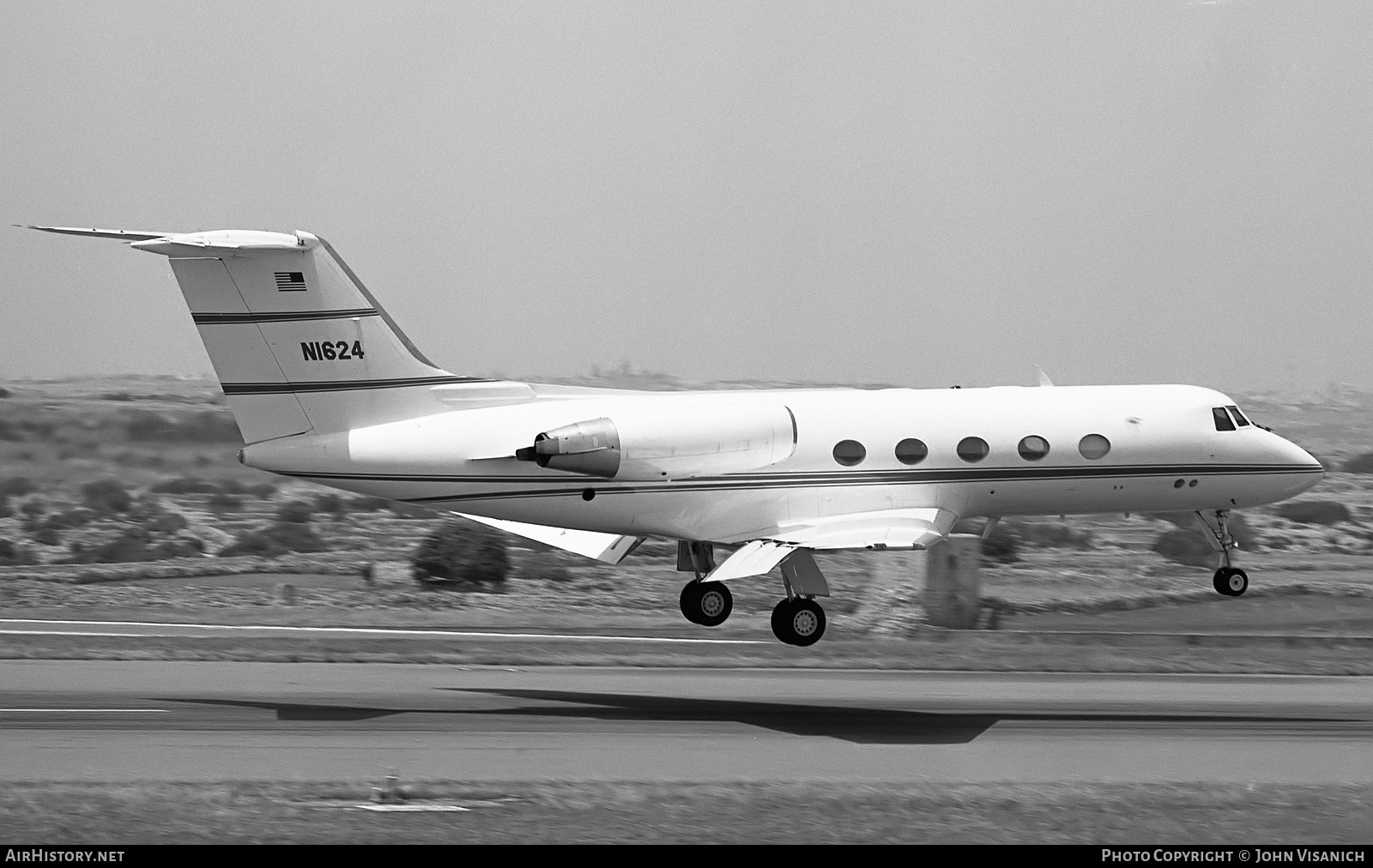 Aircraft Photo of N1624 | Grumman American G-1159 Gulfstream II | AirHistory.net #393345