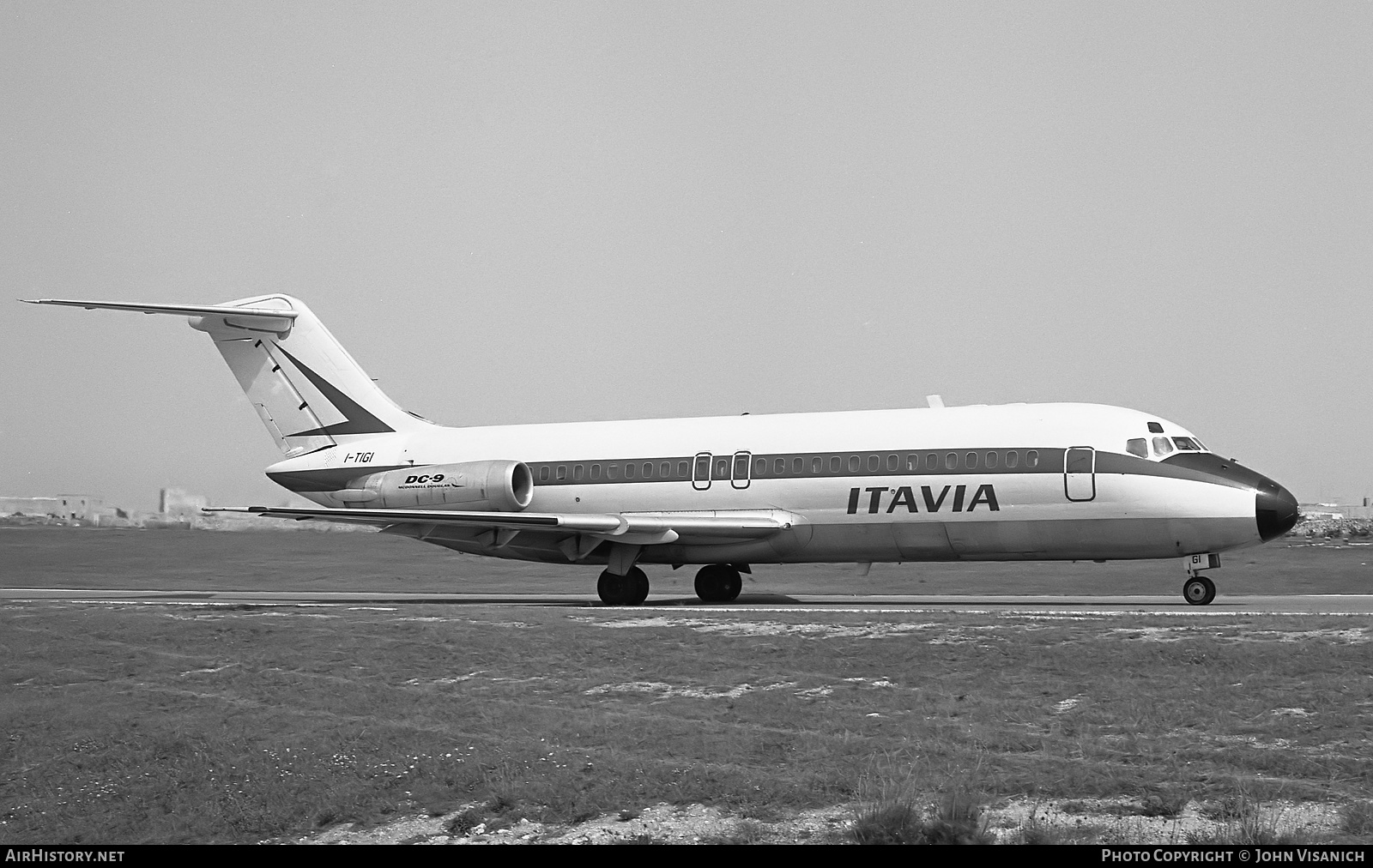 Aircraft Photo of I-TIGI | Douglas DC-9-15 | Itavia | AirHistory.net #393358