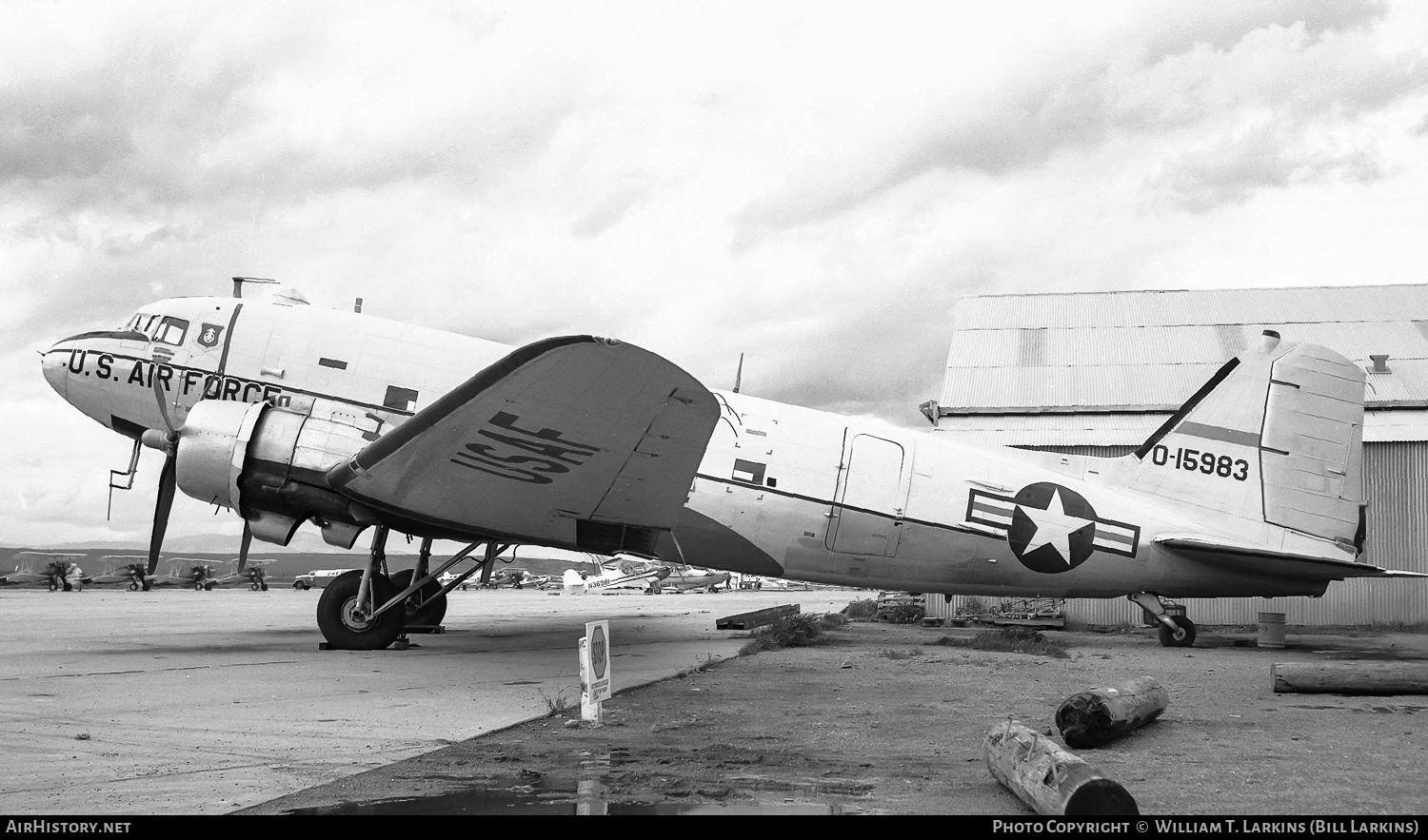 Aircraft Photo of 43-15983 / 0-15983 | Douglas JC-47A Skytrain | USA - Air Force | AirHistory.net #393395