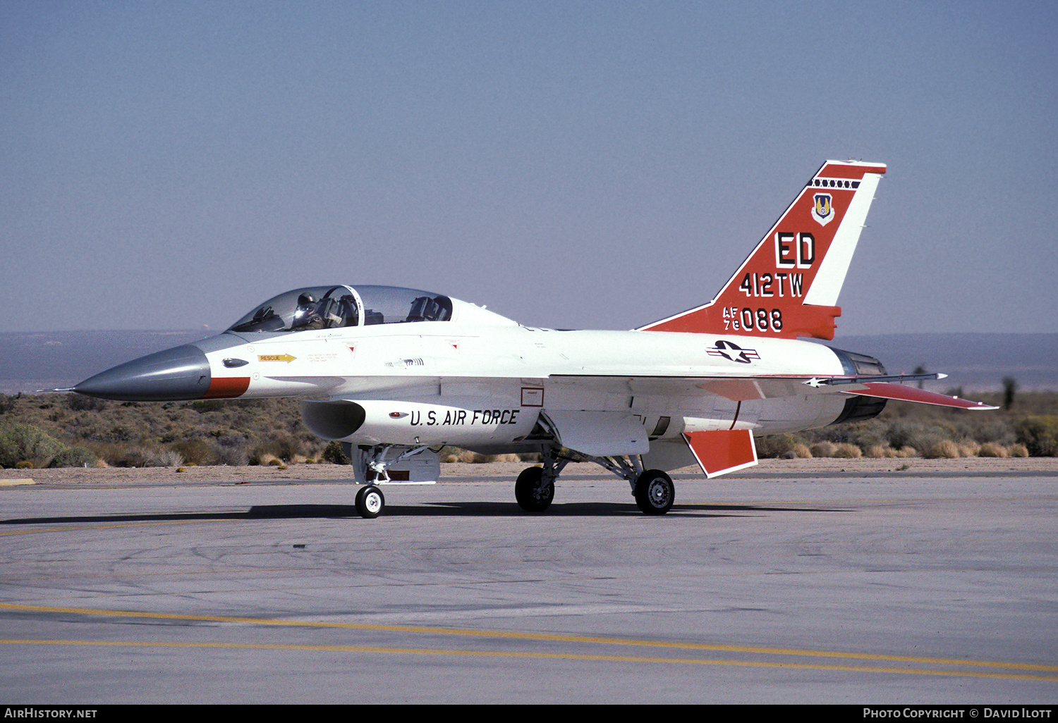Aircraft Photo of 78-0088 / AF78-088 | General Dynamics F-16B Fighting Falcon | USA - Air Force | AirHistory.net #393479
