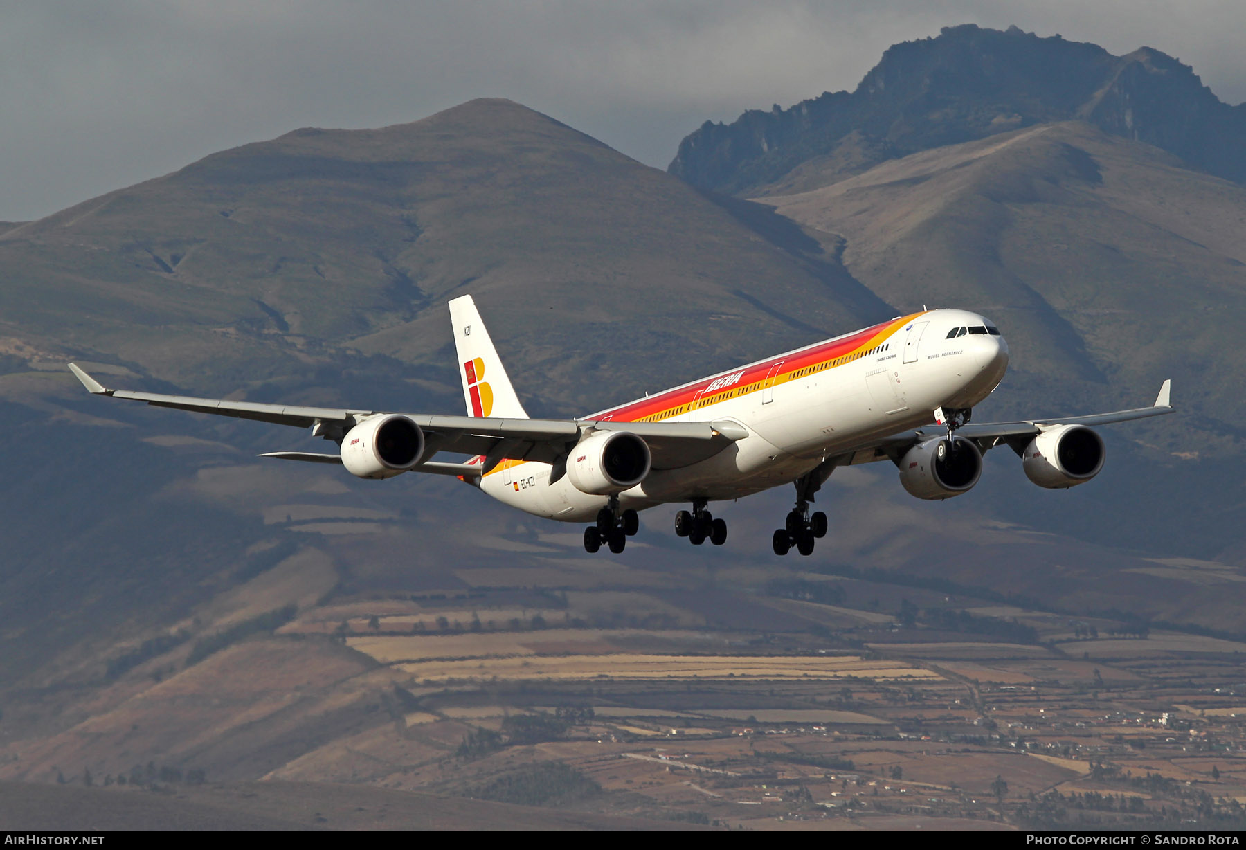Aircraft Photo of EC-KZI | Airbus A340-642 | Iberia | AirHistory.net #393481
