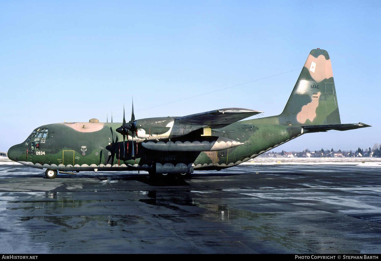 Aircraft Photo of 68-10934 / 10934 | Lockheed C-130E Hercules (L-382) | USA - Air Force | AirHistory.net #393524