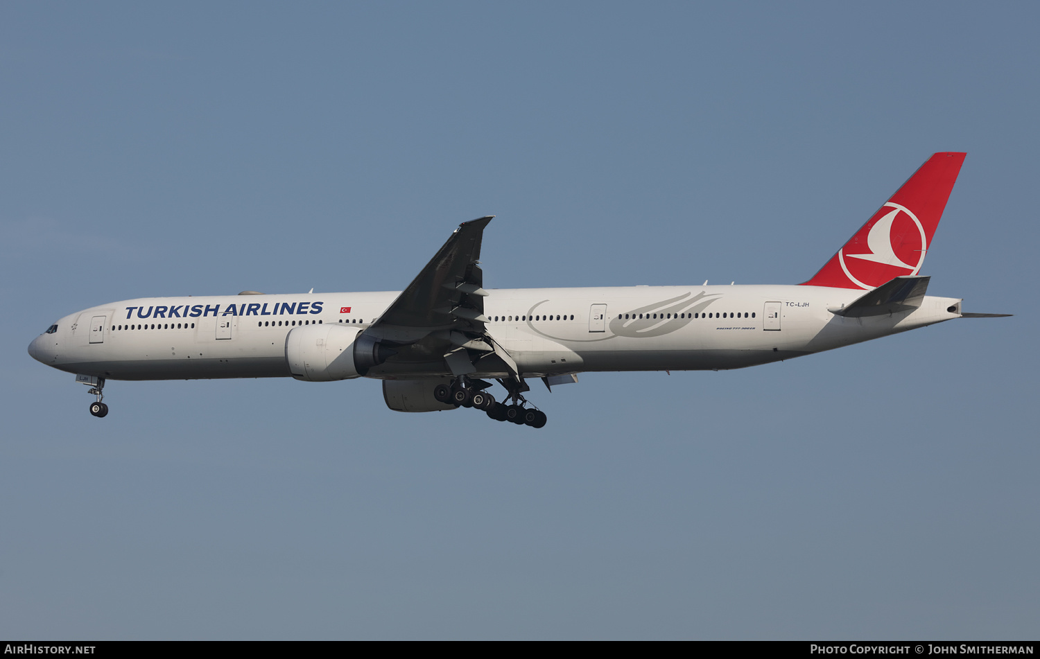 Aircraft Photo of TC-LJH | Boeing 777-3F2/ER | Turkish Airlines | AirHistory.net #393759