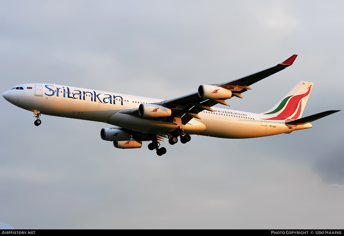 Aircraft Photo of 4R-ADC | Airbus A340-311 | SriLankan Airlines | AirHistory.net #393781