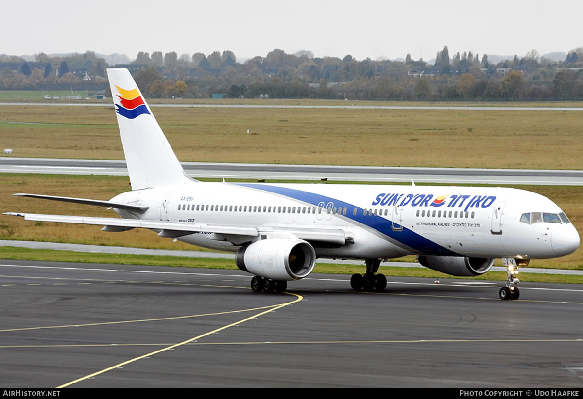 Aircraft Photo of 4X-EBV | Boeing 757-258 | Sun d'Or International Airlines | AirHistory.net #393784
