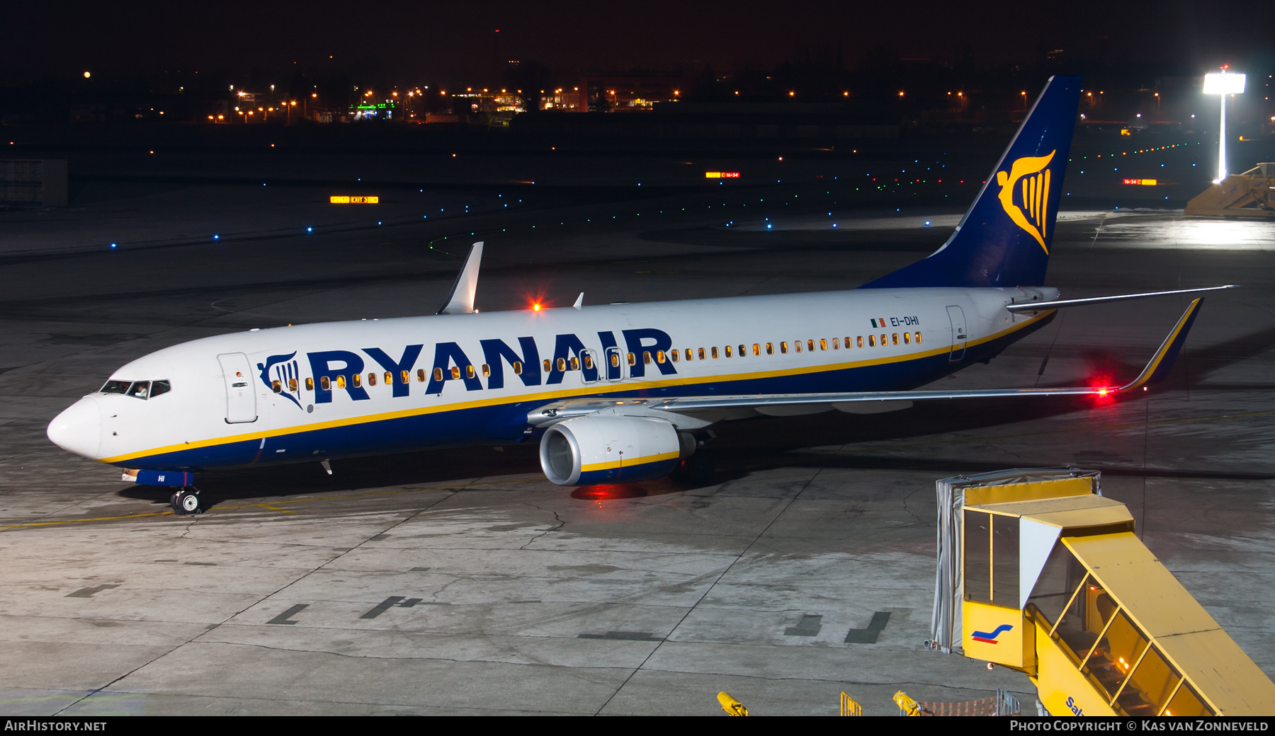 Aircraft Photo of EI-DHI | Boeing 737-8AS | Ryanair | AirHistory.net #393813
