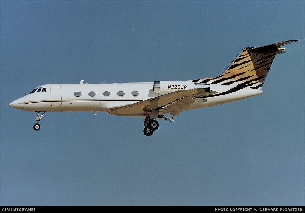 Aircraft Photo of N220JR | Grumman G-1159 Gulfstream II | AirHistory.net #393842