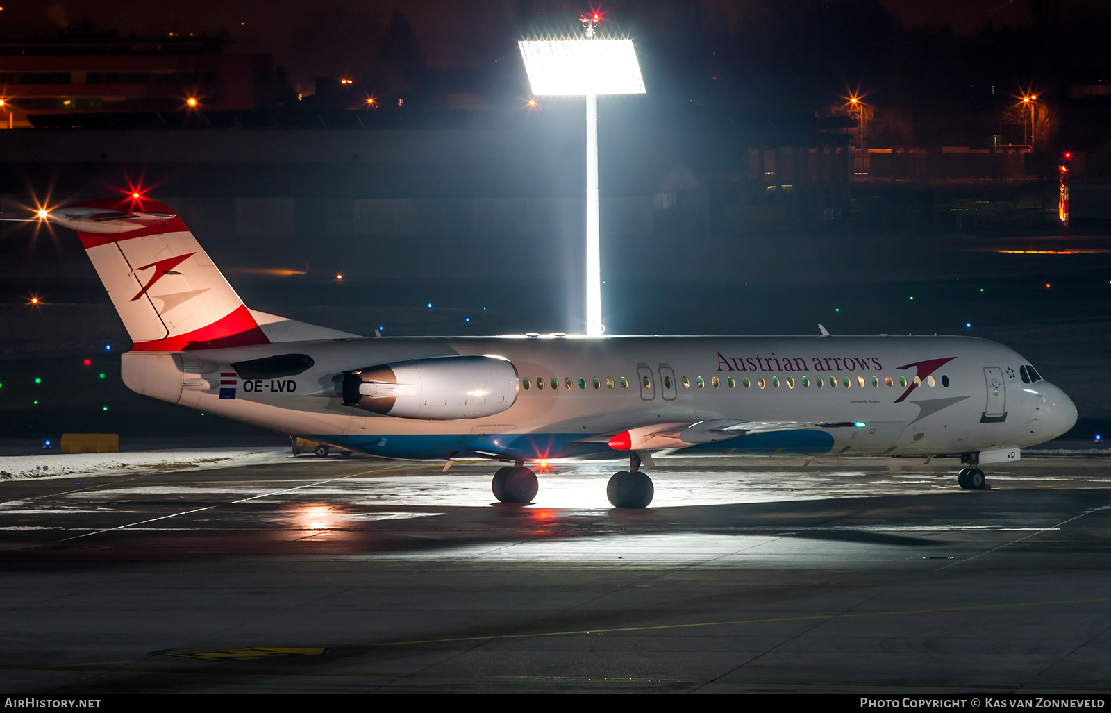 Aircraft Photo of OE-LVD | Fokker 100 (F28-0100) | Austrian Arrows | AirHistory.net #393849