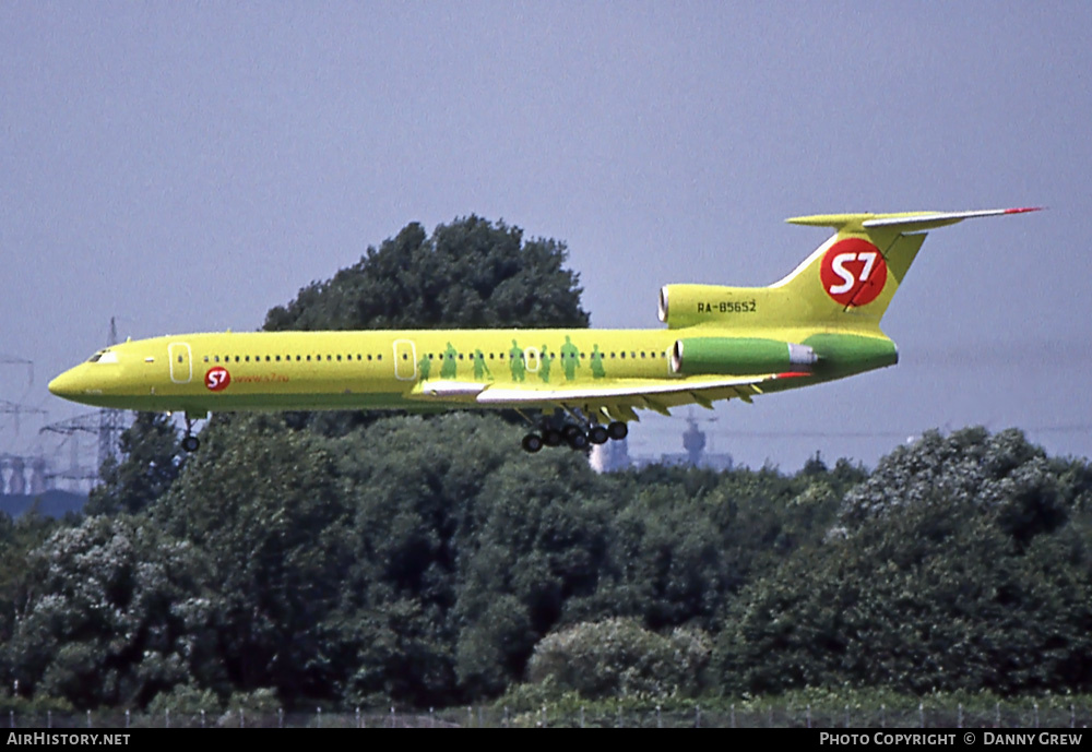 Aircraft Photo of RA-85652 | Tupolev Tu-154M | S7 Airlines | AirHistory.net #393874