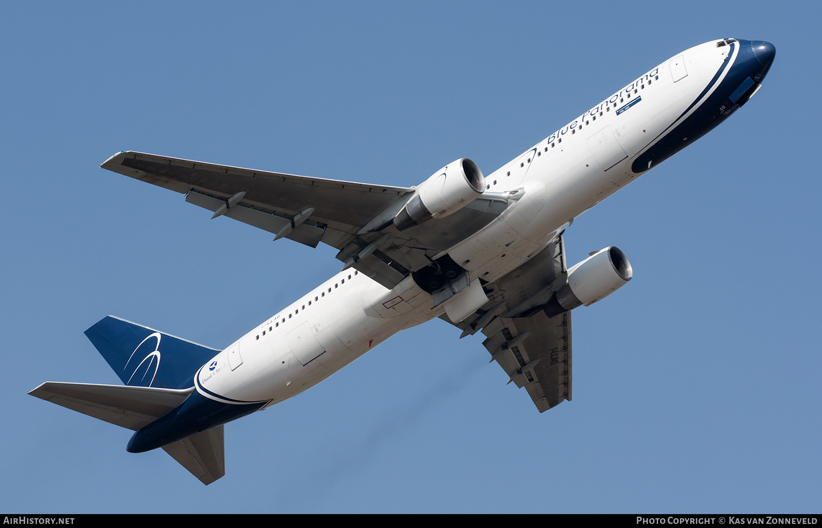 Aircraft Photo of I-LLAG | Boeing 767-330/ER | Blue Panorama Airlines | AirHistory.net #393878