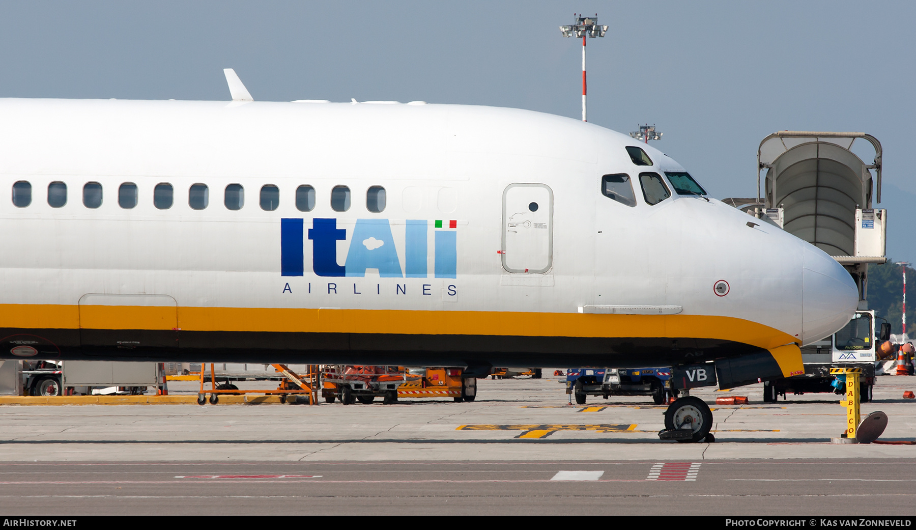 Aircraft Photo of I-DAVB | McDonnell Douglas MD-82 (DC-9-82) | ItAli Airlines | AirHistory.net #393951