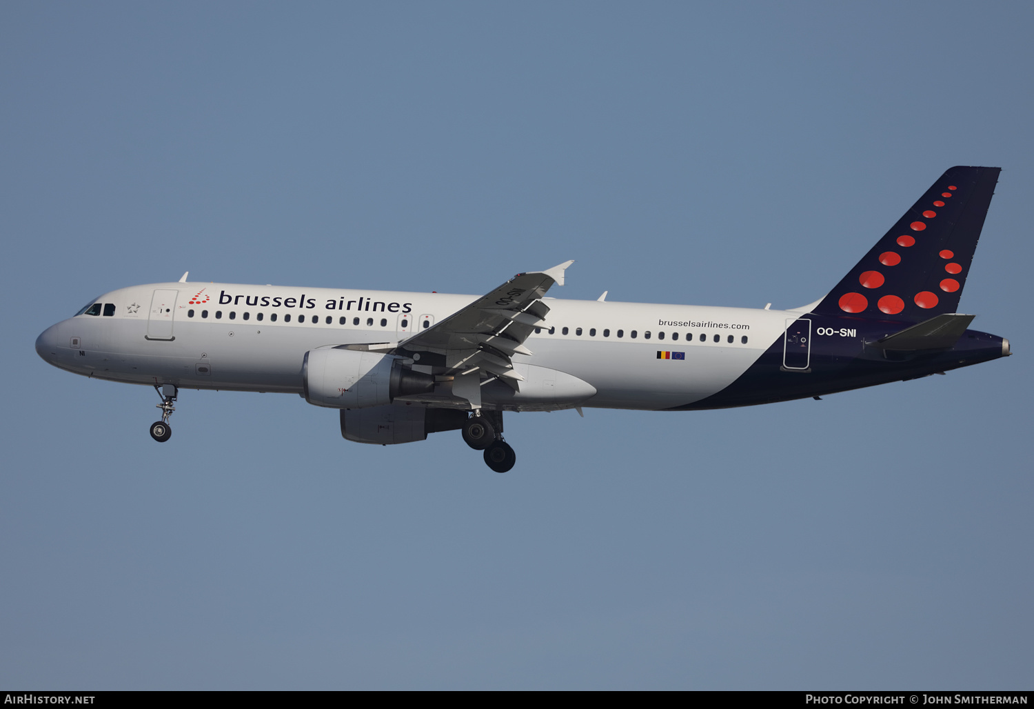 Aircraft Photo of OO-SNI | Airbus A320-214 | Brussels Airlines | AirHistory.net #393959