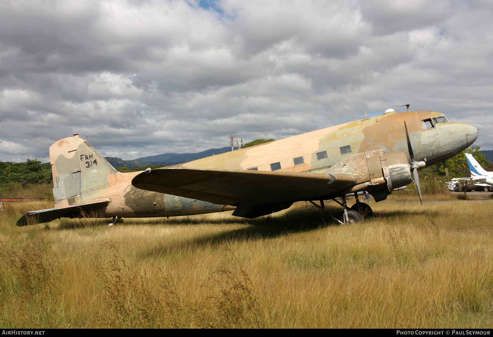 Aircraft Photo of FAH 314 | Douglas C-47D Skytrain | Honduras - Air Force | AirHistory.net #393962