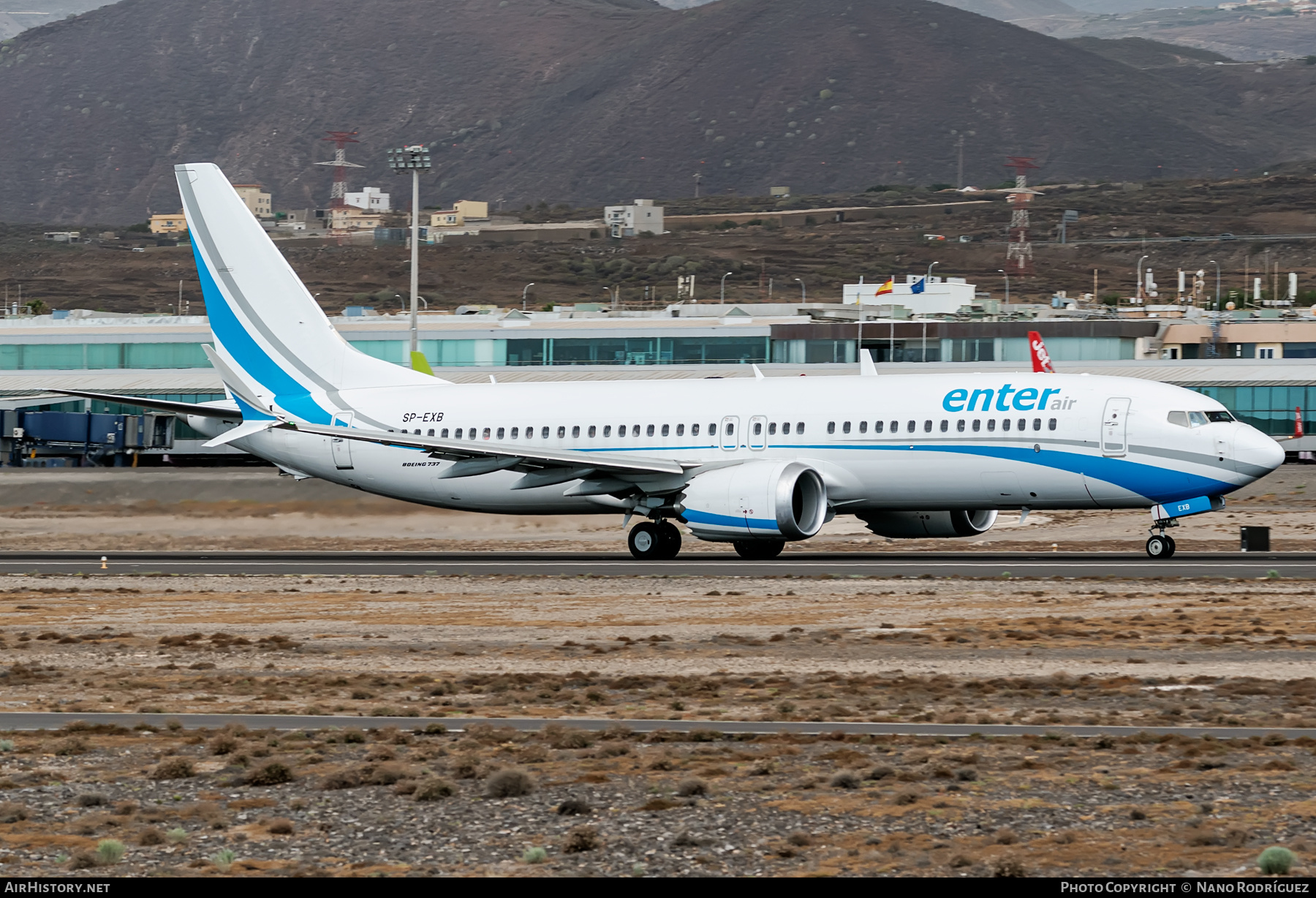 Aircraft Photo of SP-EXB | Boeing 737-8 Max 8 | Enter Air | AirHistory.net #394016