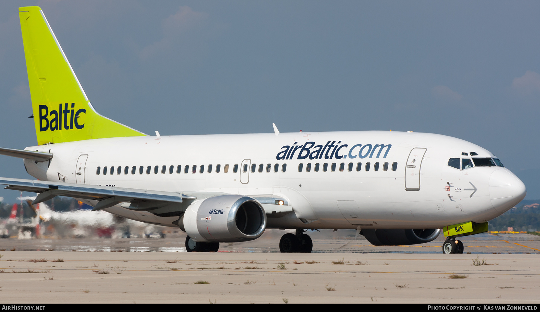 Aircraft Photo of YL-BBK | Boeing 737-33V | AirBaltic | AirHistory.net #394025