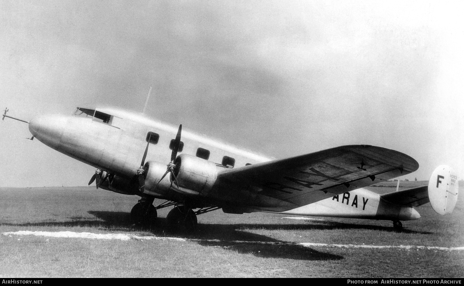 Aircraft Photo of F-ARAY | Potez 662 | AirHistory.net #394071
