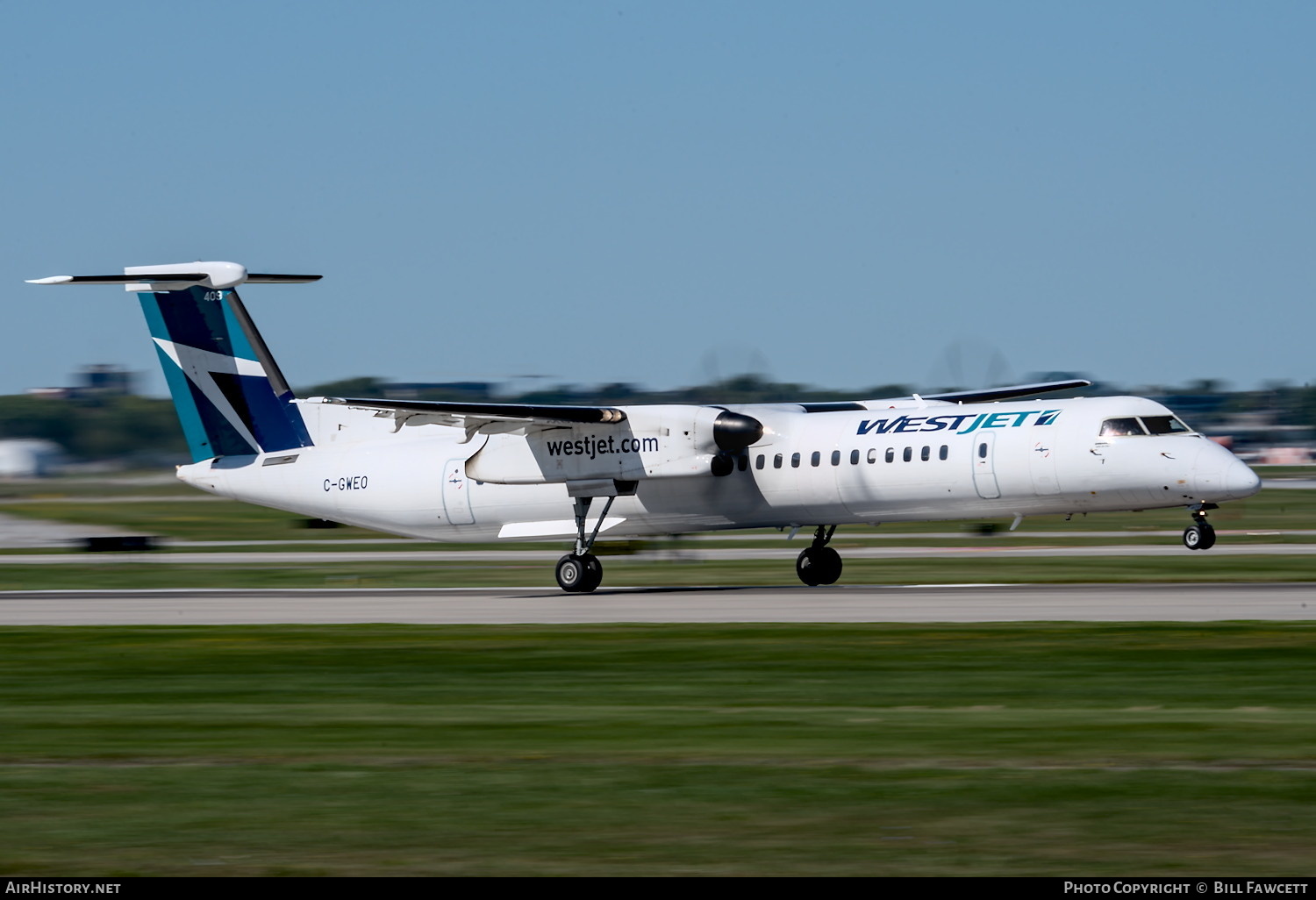 Aircraft Photo of C-GWEO | Bombardier DHC-8-402 Dash 8 | WestJet | AirHistory.net #394072
