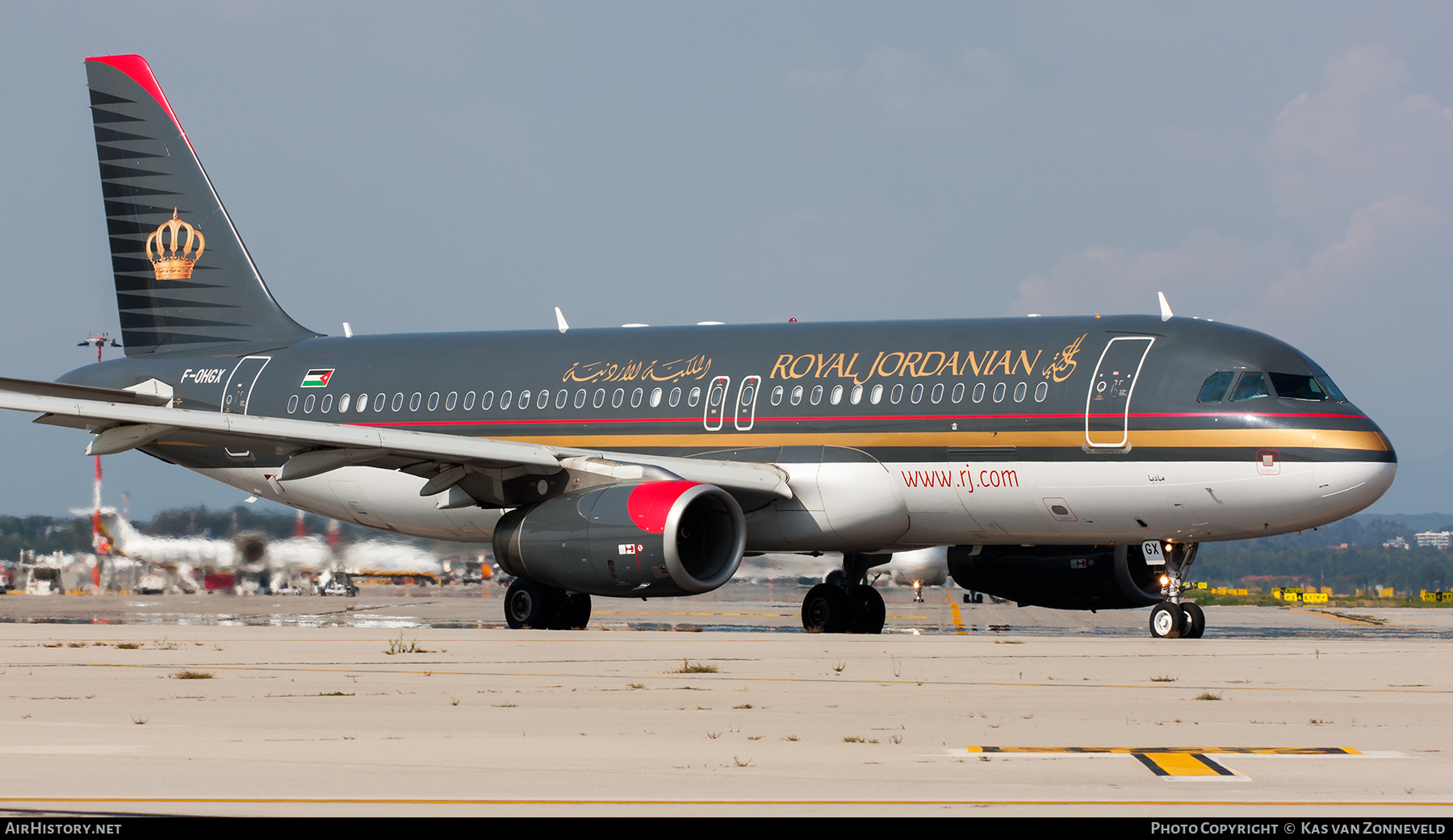Aircraft Photo of F-OHGX | Airbus A320-232 | Royal Jordanian Airlines | AirHistory.net #394096