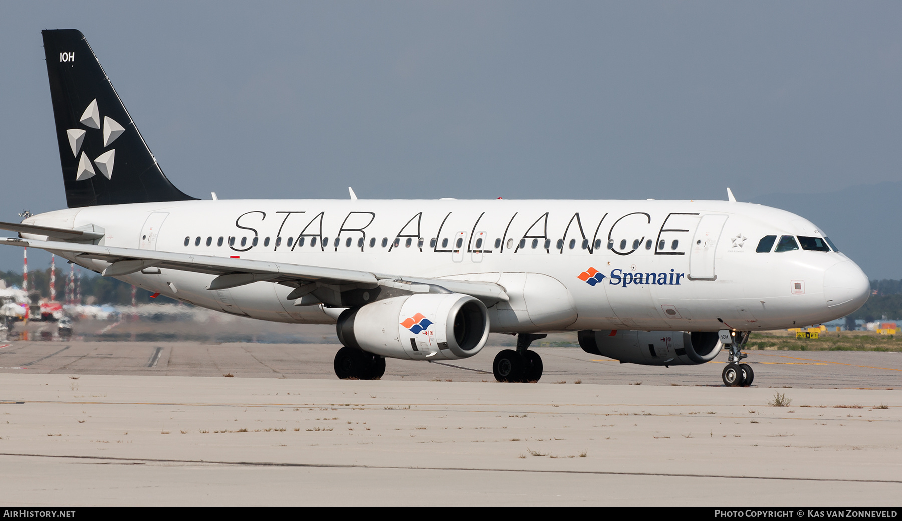 Aircraft Photo of EC-IOH | Airbus A320-232 | Spanair | AirHistory.net #394108