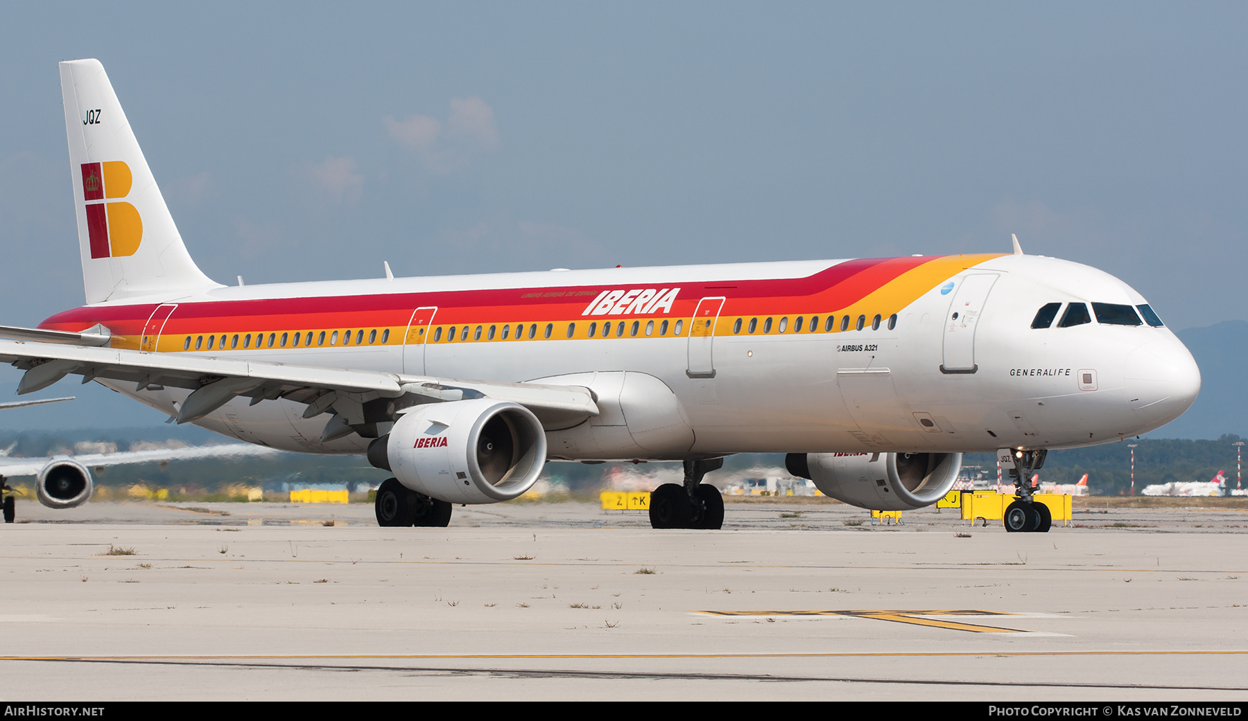 Aircraft Photo of EC-JQZ | Airbus A321-211 | Iberia | AirHistory.net #394110