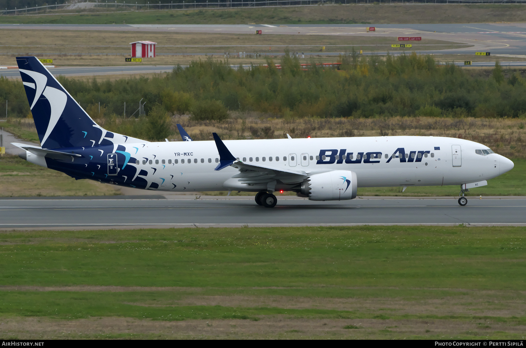 Aircraft Photo of YR-MXC | Boeing 737-8 Max 8 | Blue Air | AirHistory.net #394136