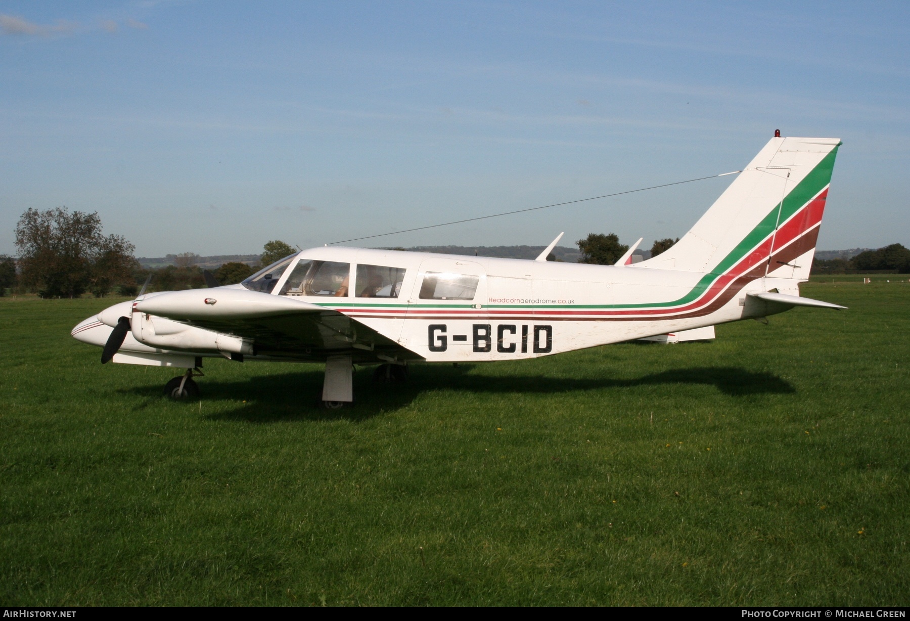 Aircraft Photo of G-BCID | Piper PA-34-200 Seneca | AirHistory.net #394167