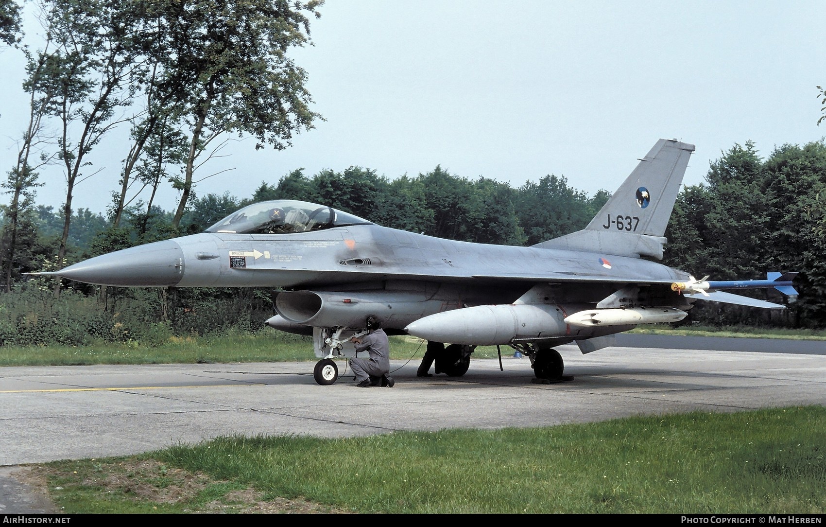 Aircraft Photo of J-637 | General Dynamics F-16A Fighting Falcon | Netherlands - Air Force | AirHistory.net #394195