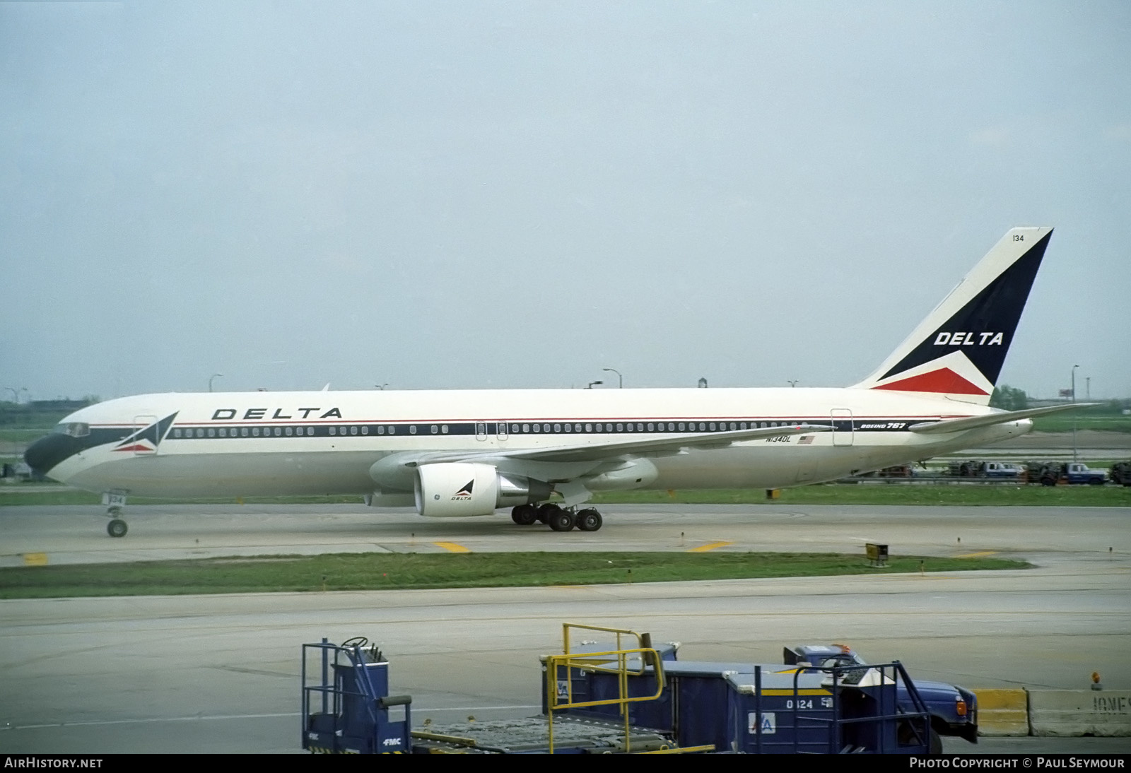 Aircraft Photo of N134DL | Boeing 767-332 | Delta Air Lines | AirHistory.net #394220