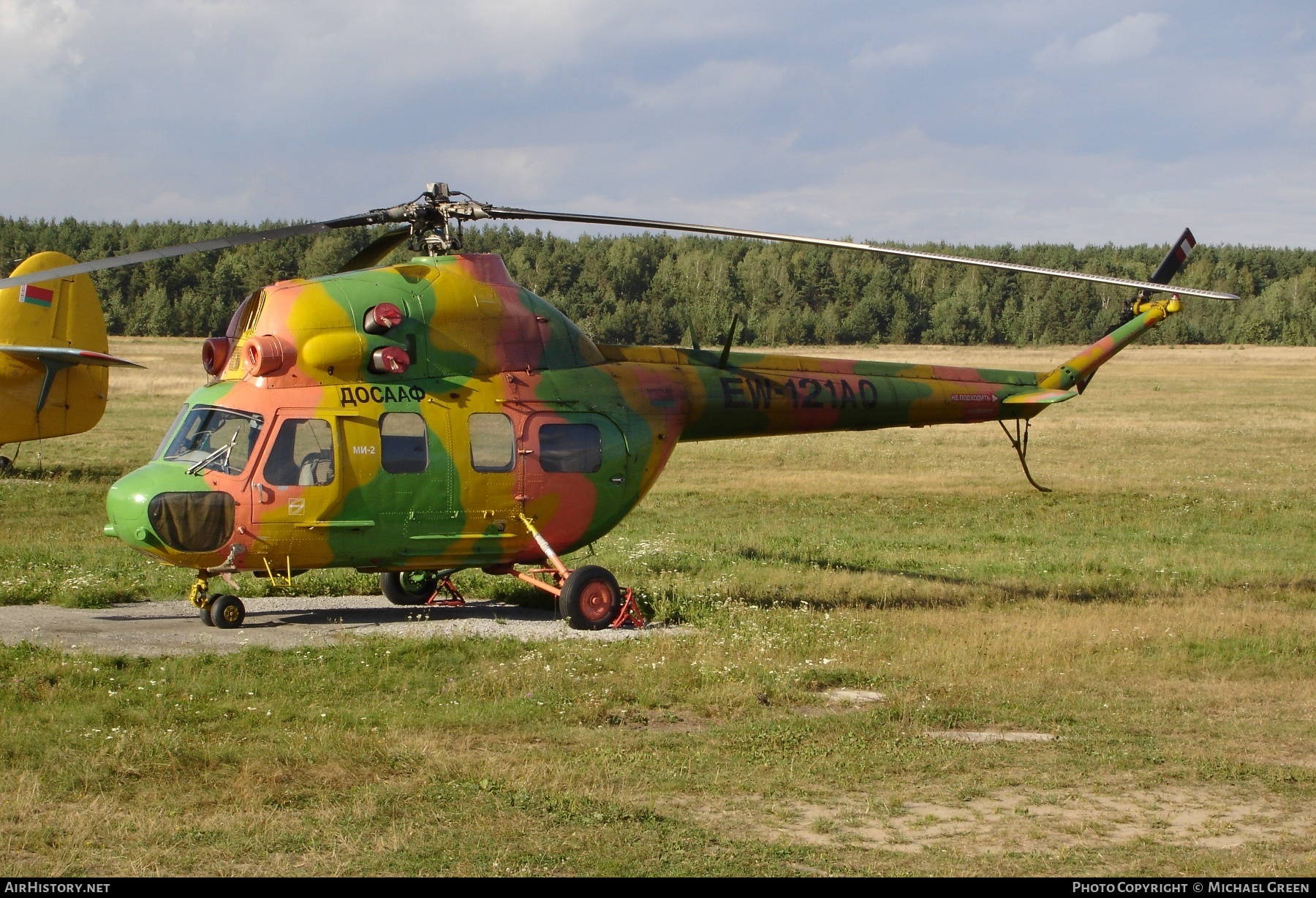 Aircraft Photo of EW-121AO | Mil Mi-2 | DOSAAF | AirHistory.net #394225