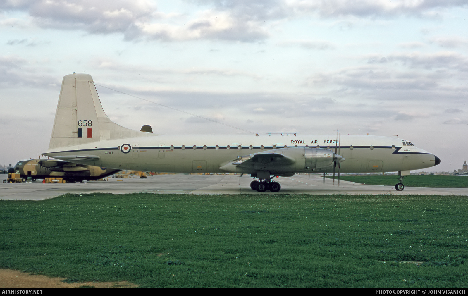 Aircraft Photo of XL658 | Bristol 175 Britannia C.1 (253) | UK - Air Force | AirHistory.net #394297