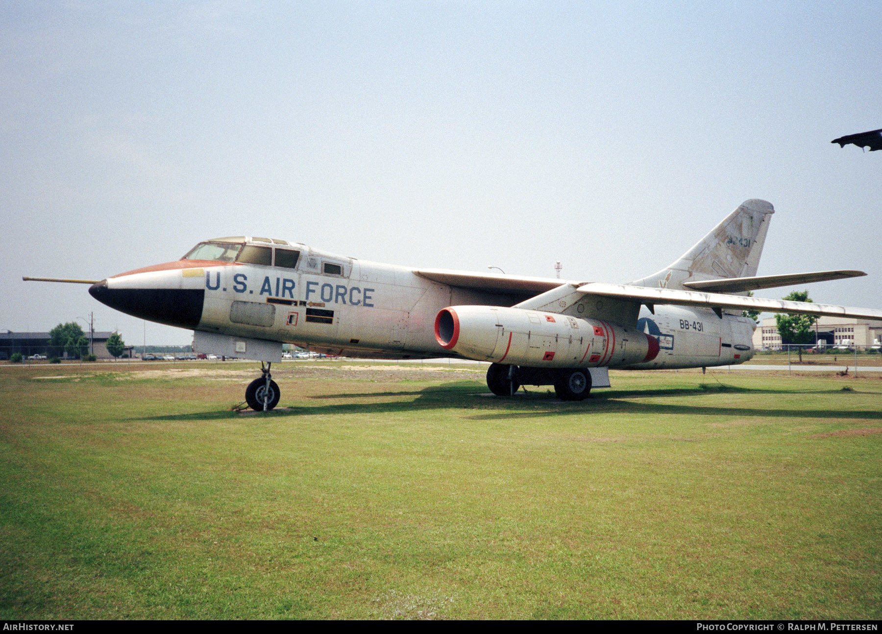 Aircraft Photo of 53-431 / 30431 | Douglas WB-66D Destroyer | USA - Air Force | AirHistory.net #394336