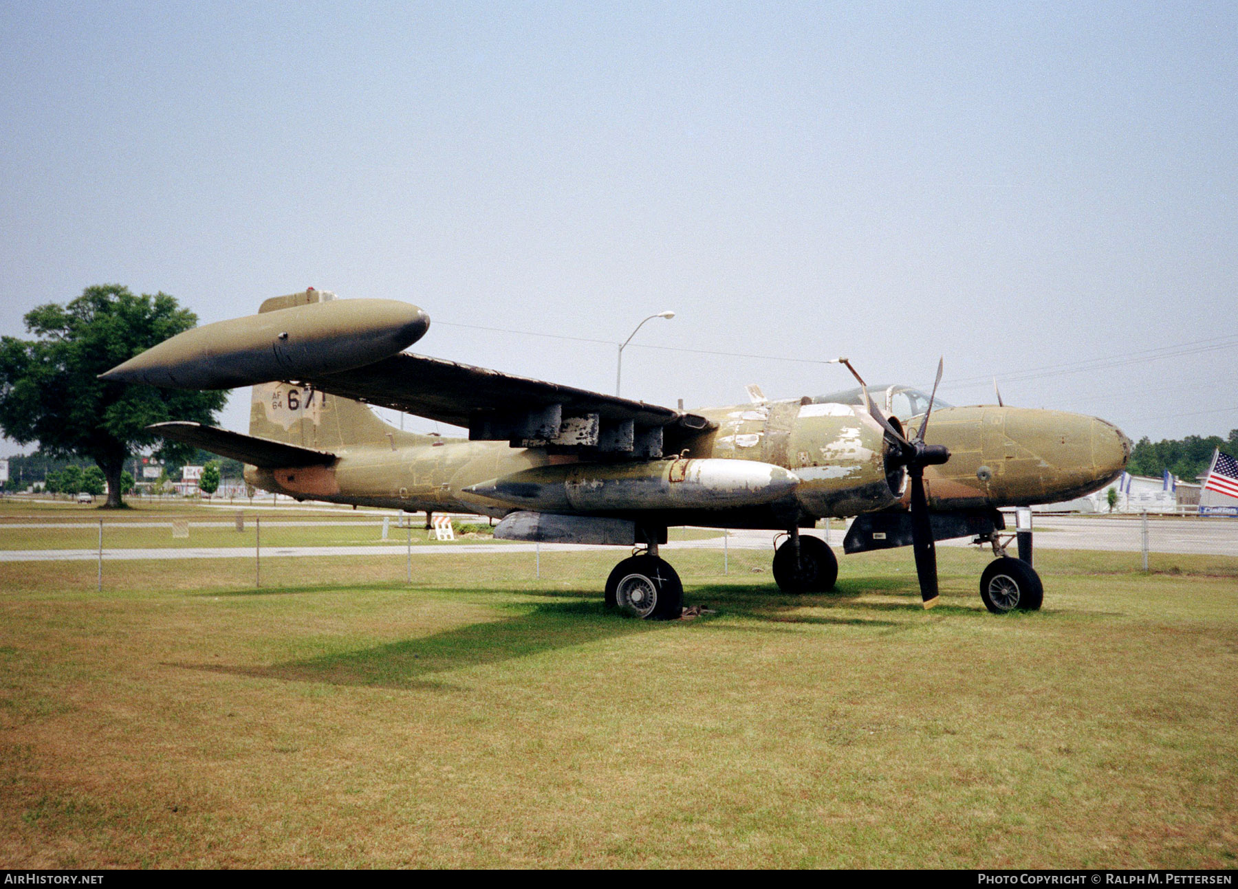 Aircraft Photo of 64-17671 / 64-671 | On Mark A-26A Counter Invader (B-26K) | USA - Air Force | AirHistory.net #394346