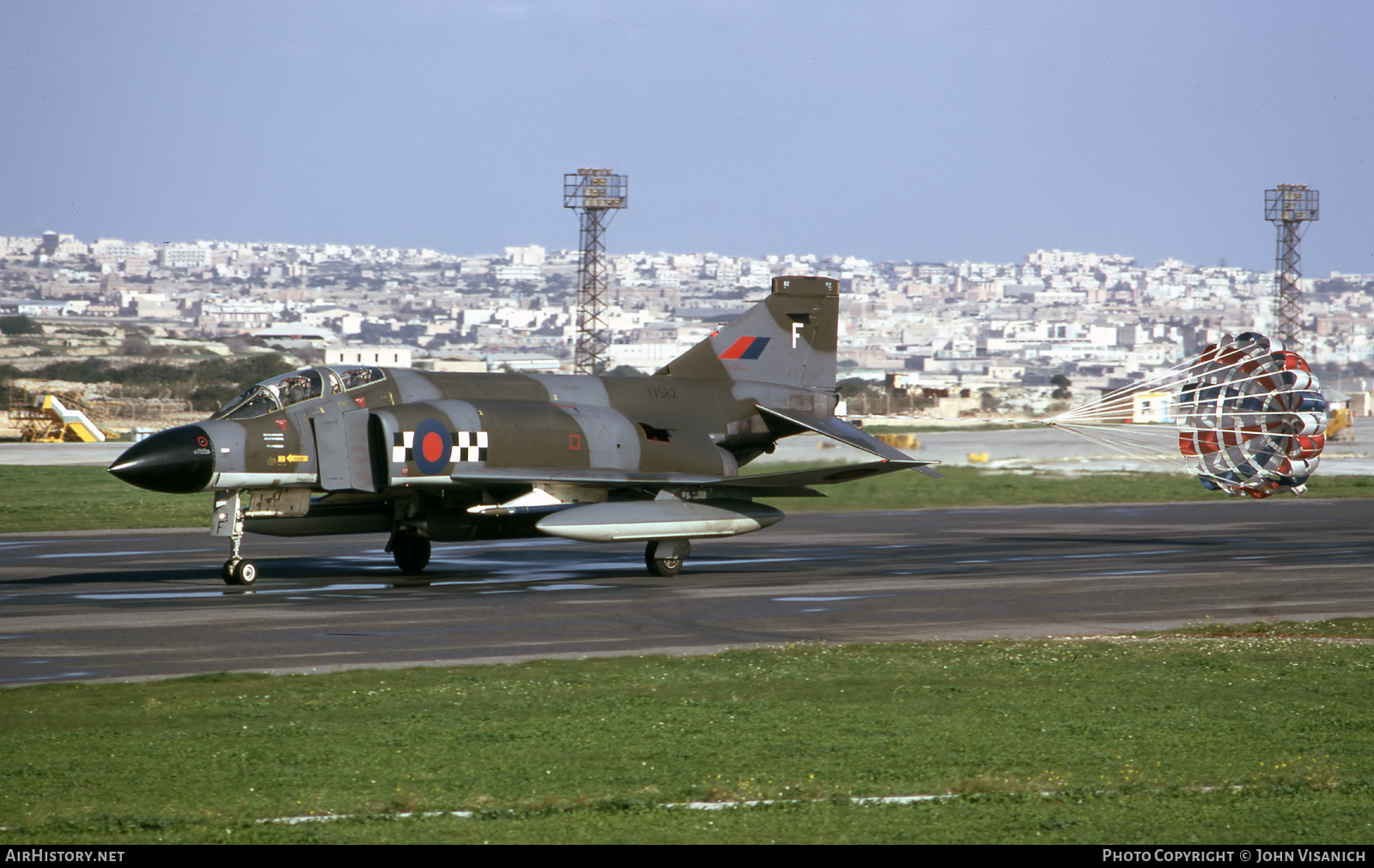 Aircraft Photo of XV582 | McDonnell Douglas F-4K Phantom FG1 | UK - Air Force | AirHistory.net #394389