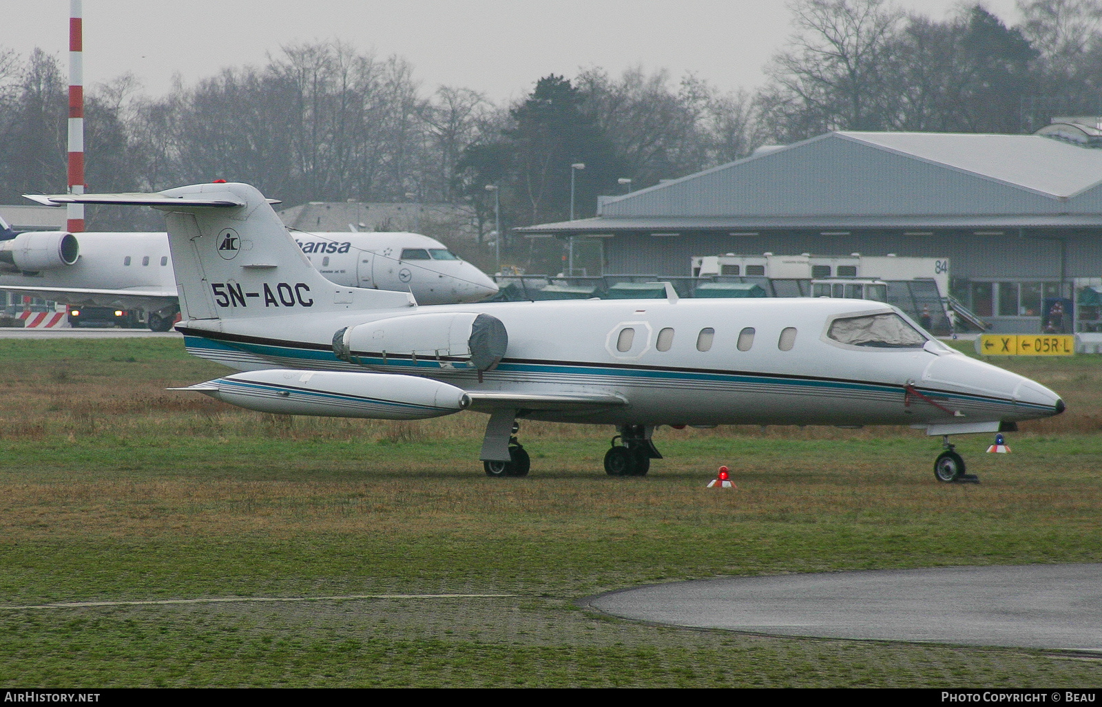 Aircraft Photo of 5N-AOC | Gates Learjet 25D | AirHistory.net #394461