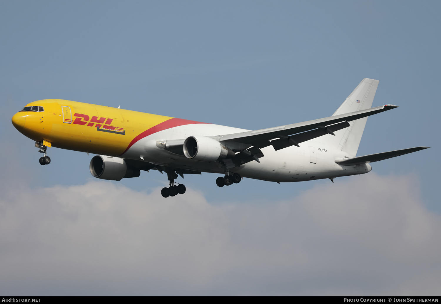 Aircraft Photo of N220CY | Boeing 767-383/ER(BDSF) | DHL International | AirHistory.net #394476