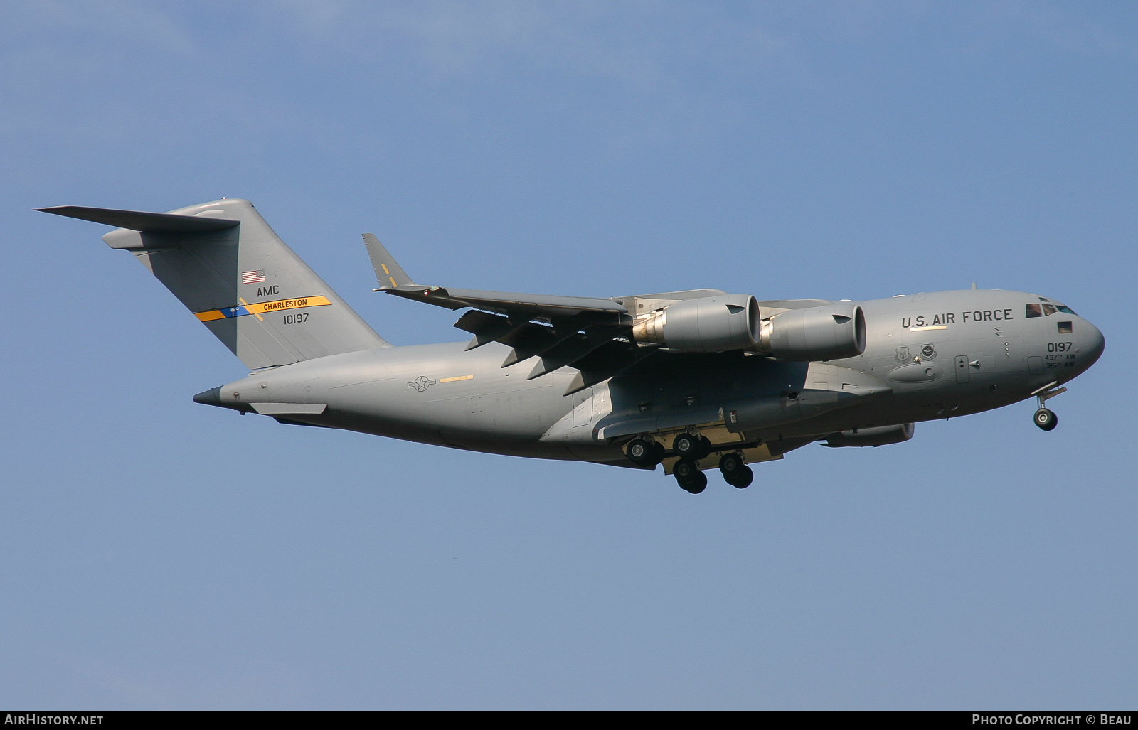 Aircraft Photo of 01-0197 / 10197 | Boeing C-17A Globemaster III | USA - Air Force | AirHistory.net #394481