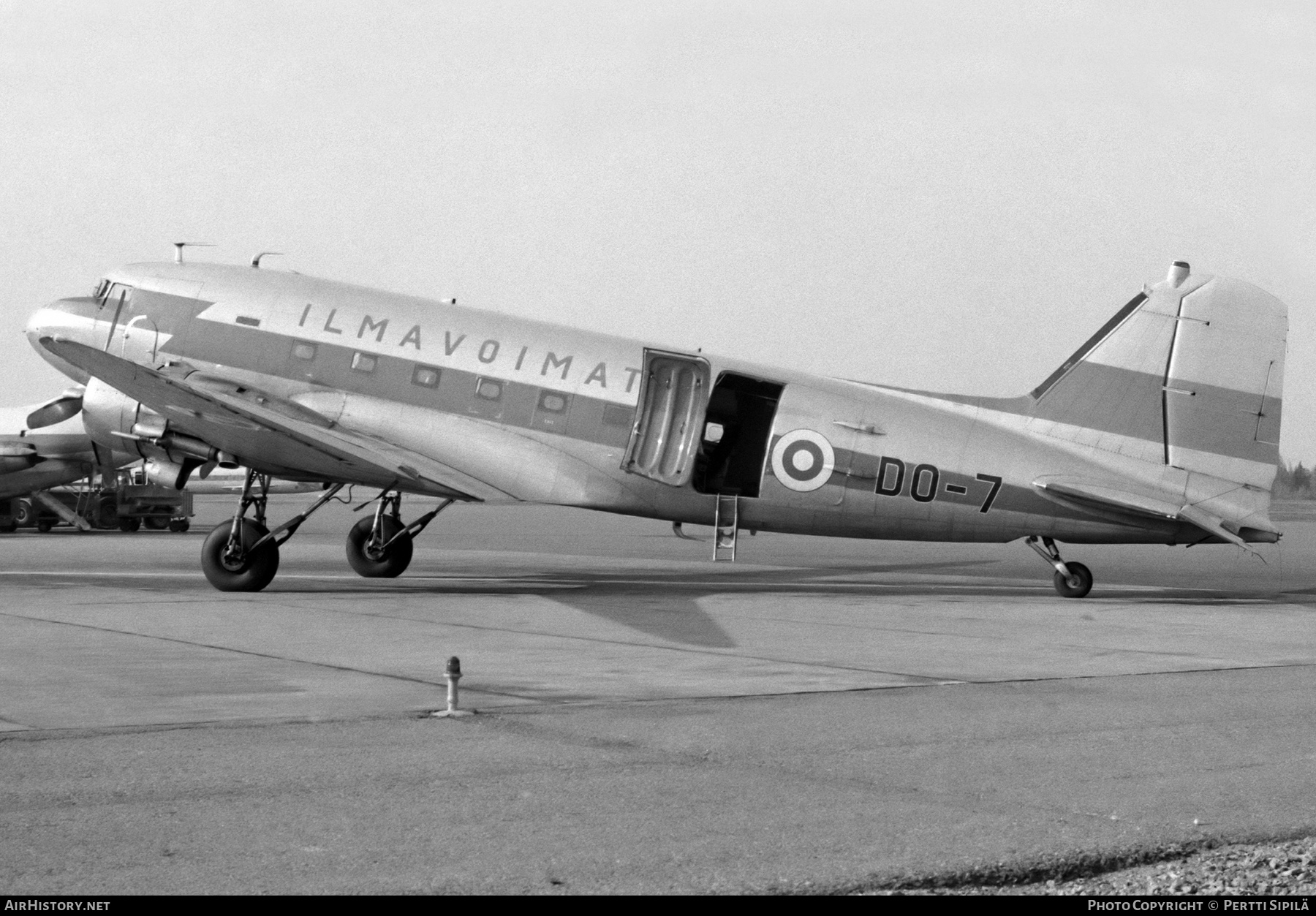 Aircraft Photo of DO-7 | Douglas C-47A Skytrain | Finland - Air Force | AirHistory.net #394521