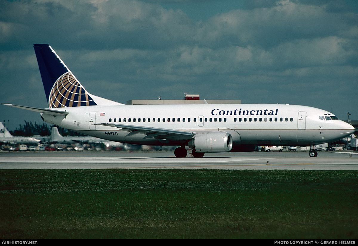 Aircraft Photo of N69311 | Boeing 737-3T0 | Continental Airlines | AirHistory.net #394527