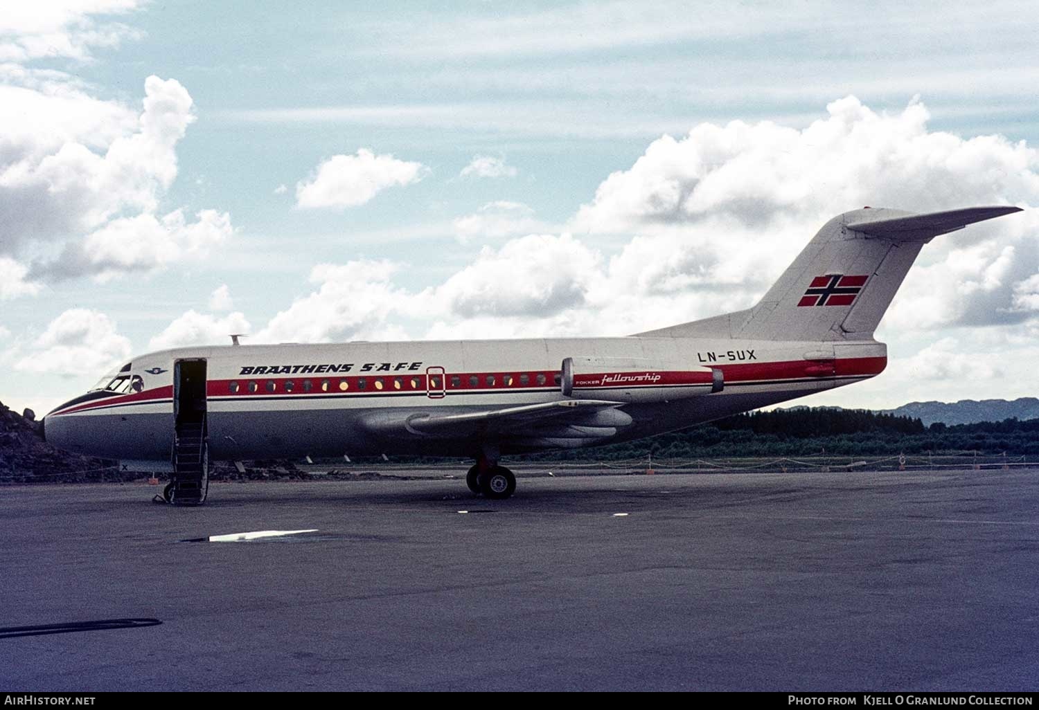 Aircraft Photo of LN-SUX | Fokker F28-1000 Fellowship | Braathens SAFE | AirHistory.net #394586
