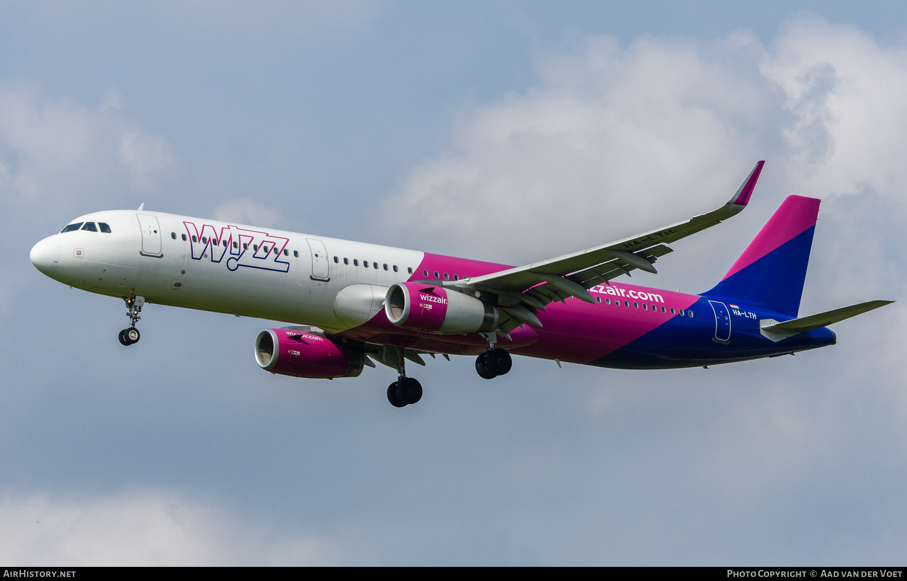 Aircraft Photo of HA-LTH | Airbus A321-231 | Wizz Air | AirHistory.net #394609