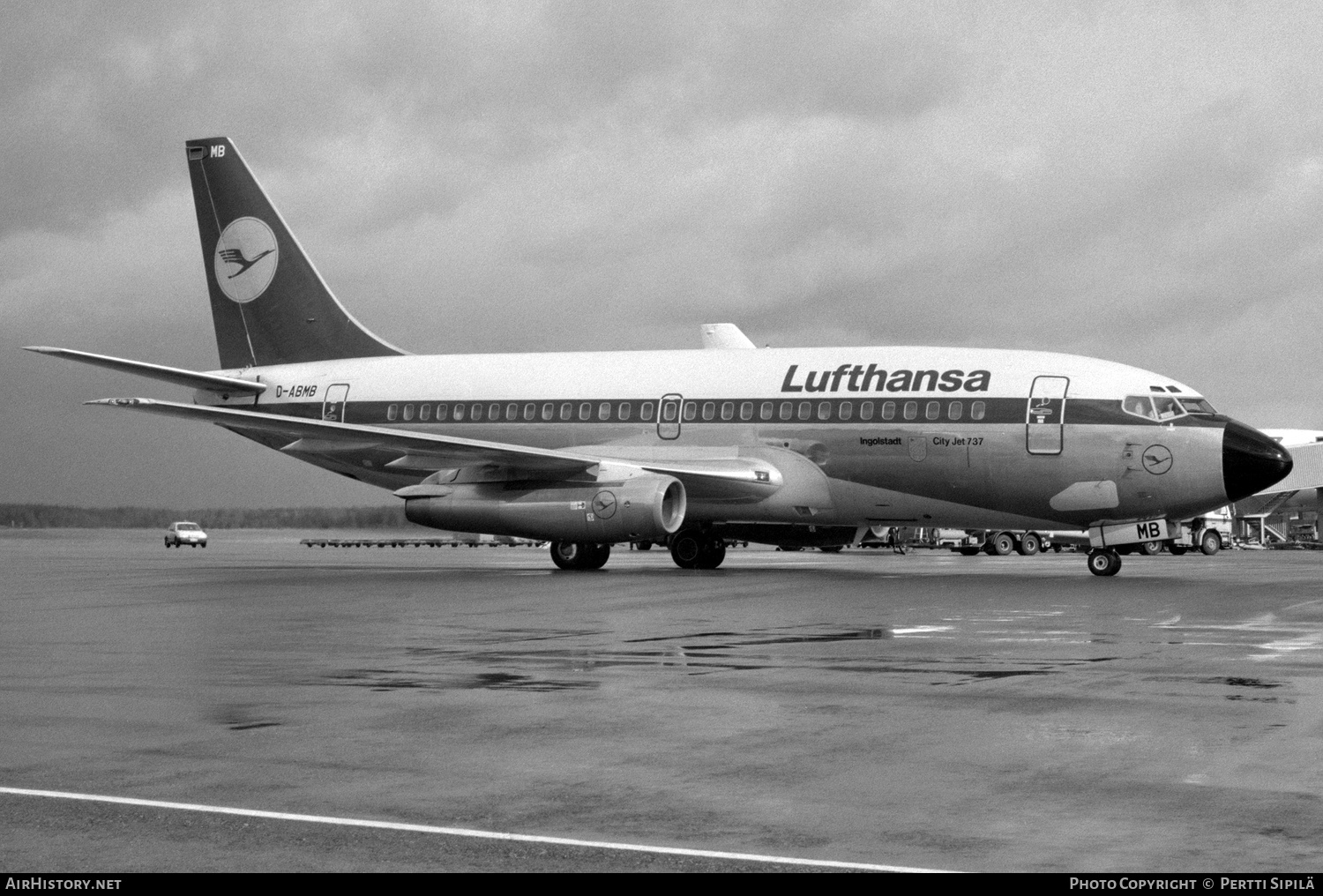 Aircraft Photo of D-ABMB | Boeing 737-230/Adv | Lufthansa | AirHistory.net #394621